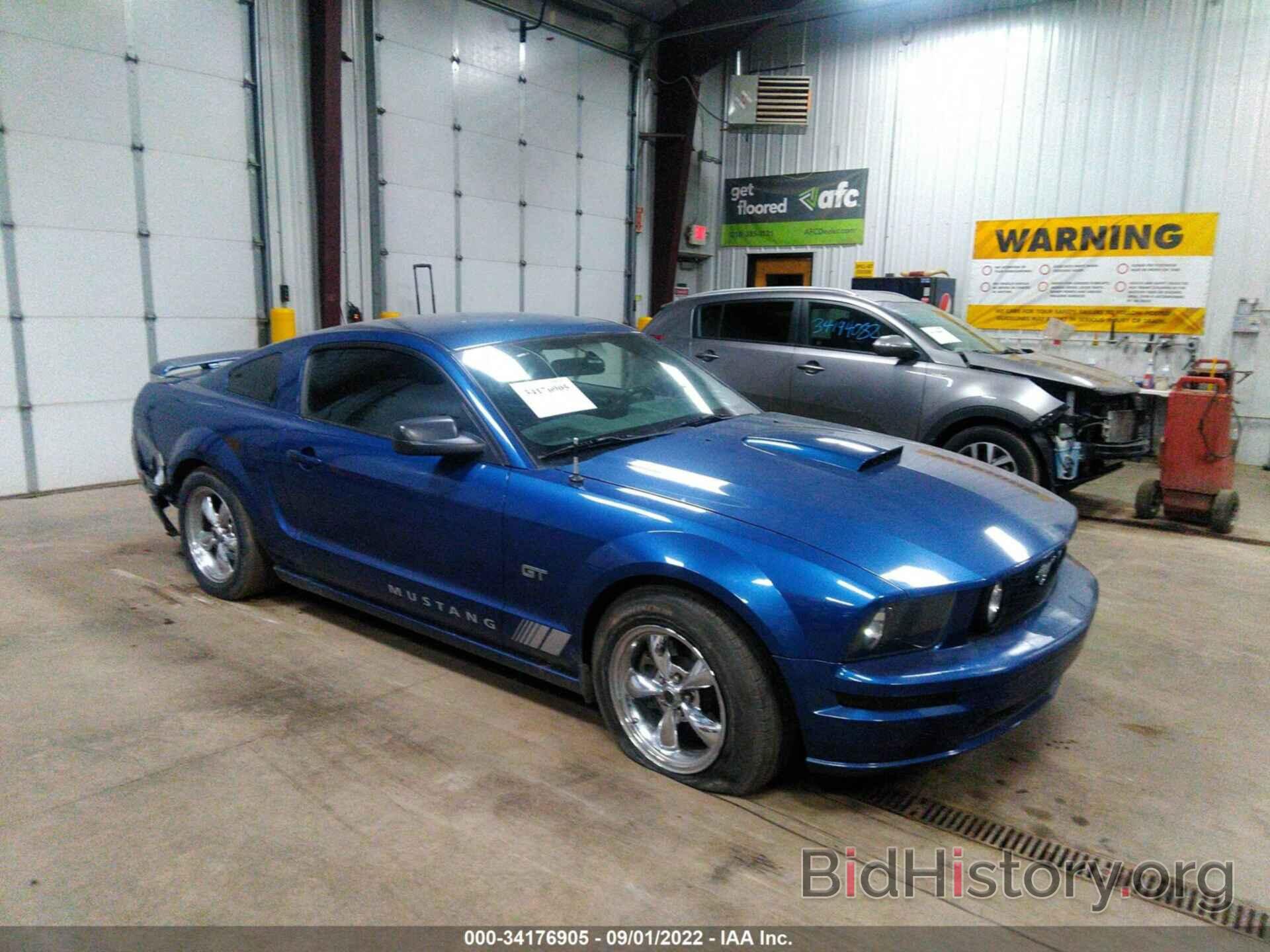 Photo 1ZVFT82H675285588 - FORD MUSTANG 2007