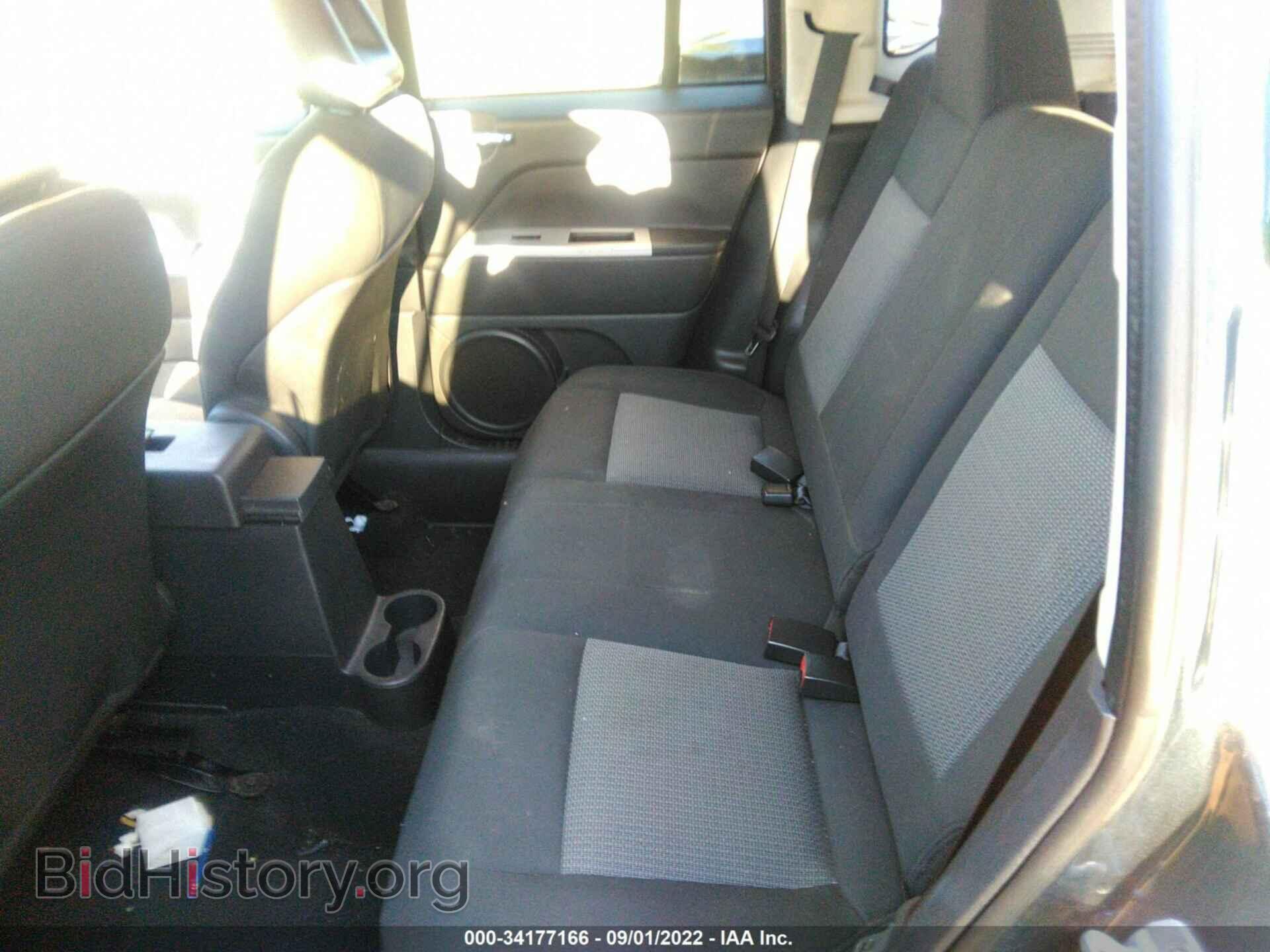 2008 JEEP COMPASS - VIN: 1J8FT47W18D669829 - Фото 8