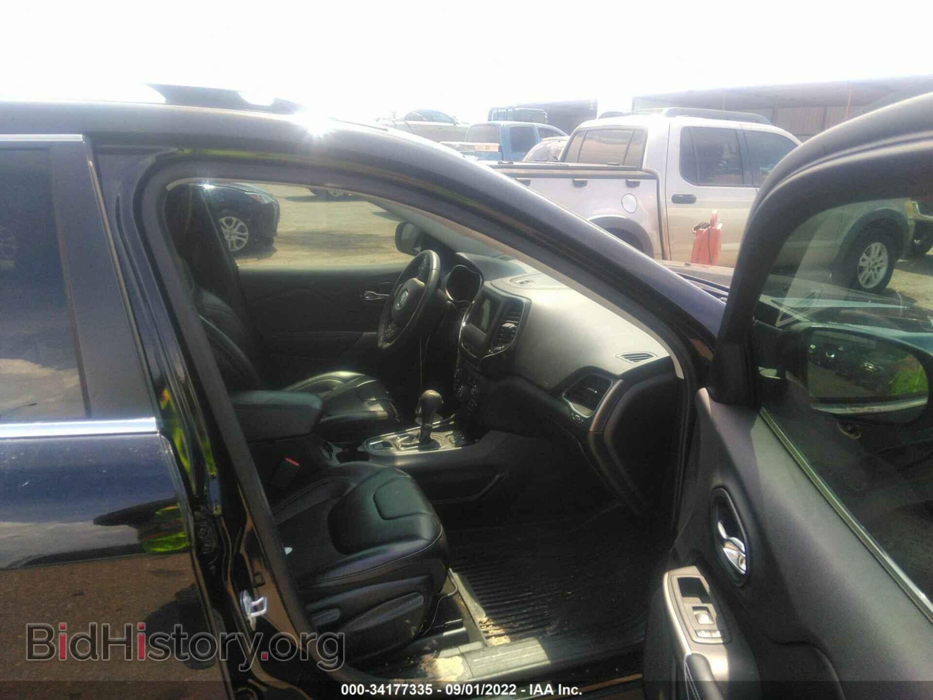 2019 JEEP CHEROKEE - VIN: 1C4PJLLBXKD404283 - Фото 5