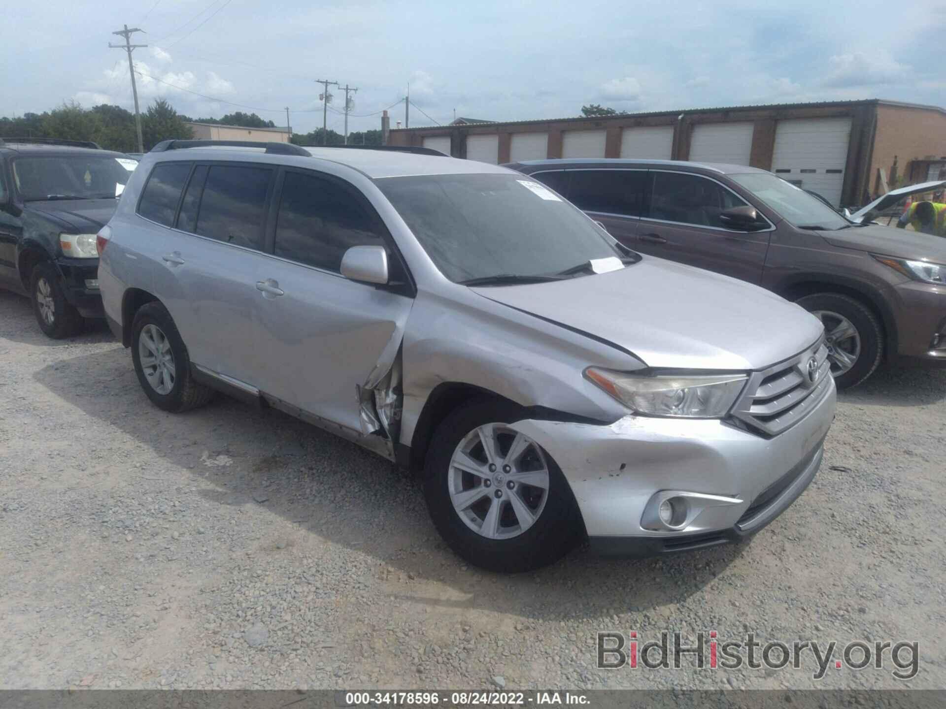 Photo 5TDBK3EH4DS244899 - TOYOTA HIGHLANDER 2013