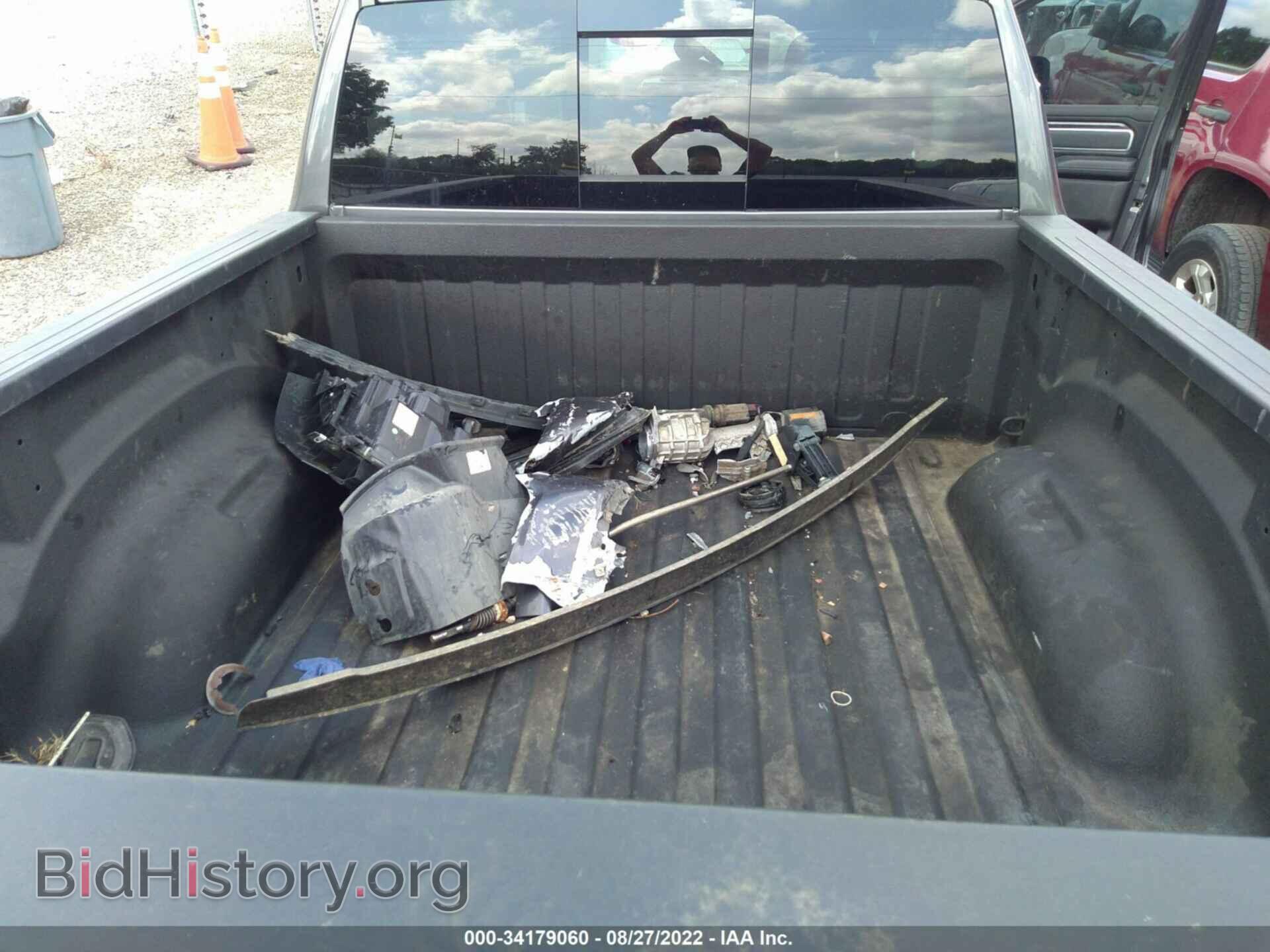 2019 RAM 1500 - VIN: 1C6SRFFT0KN584979 - Фото 8