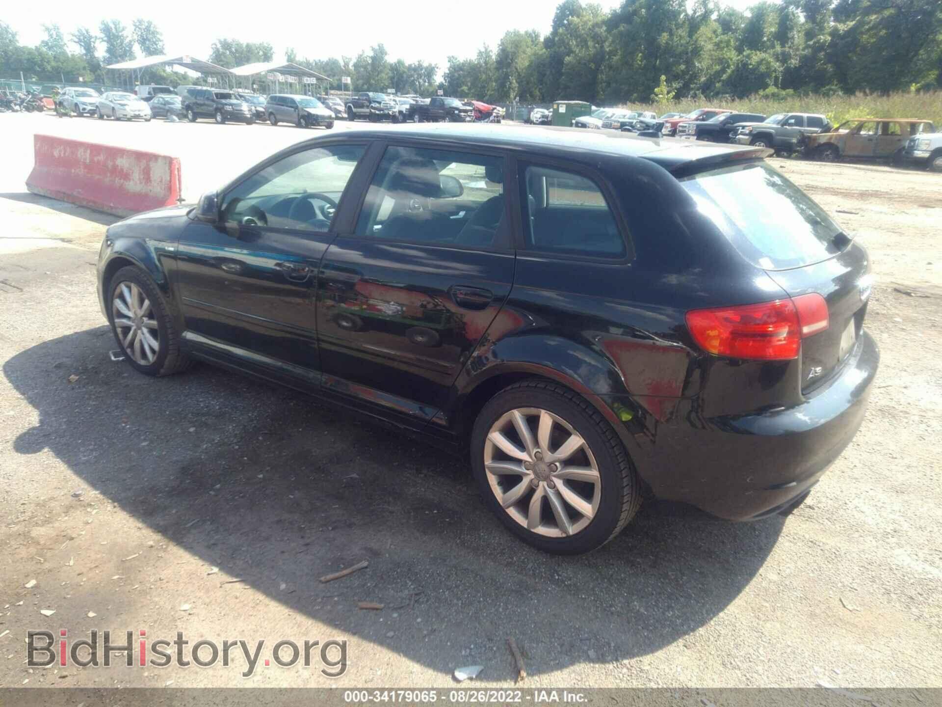2010 AUDI A3 - VIN: WAUFEAFM9AA132145 - Фото 3