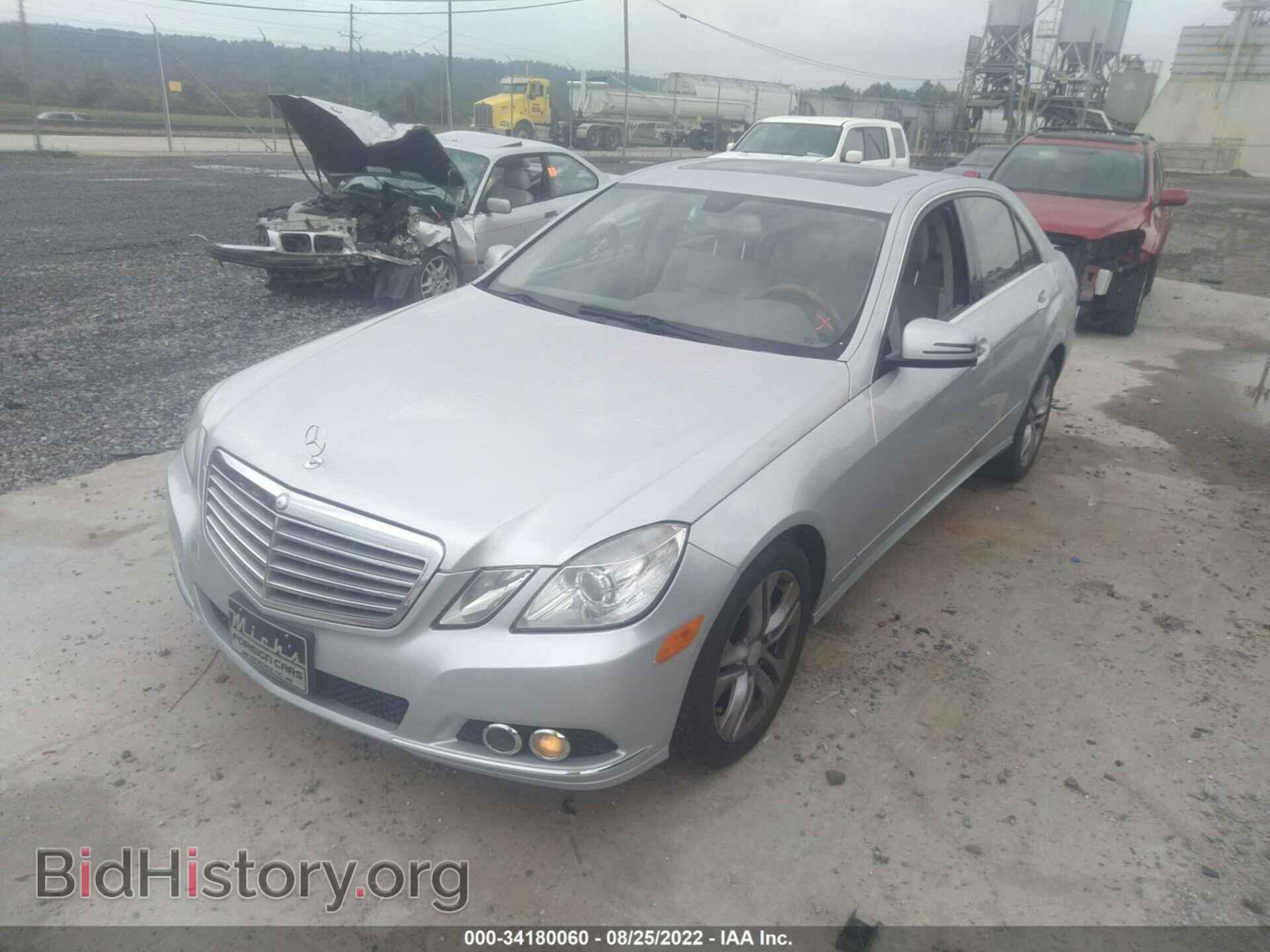 2011 MERCEDES-BENZ E-CLASS - VIN: WDDHF5GB2BA287639 - Фото 2
