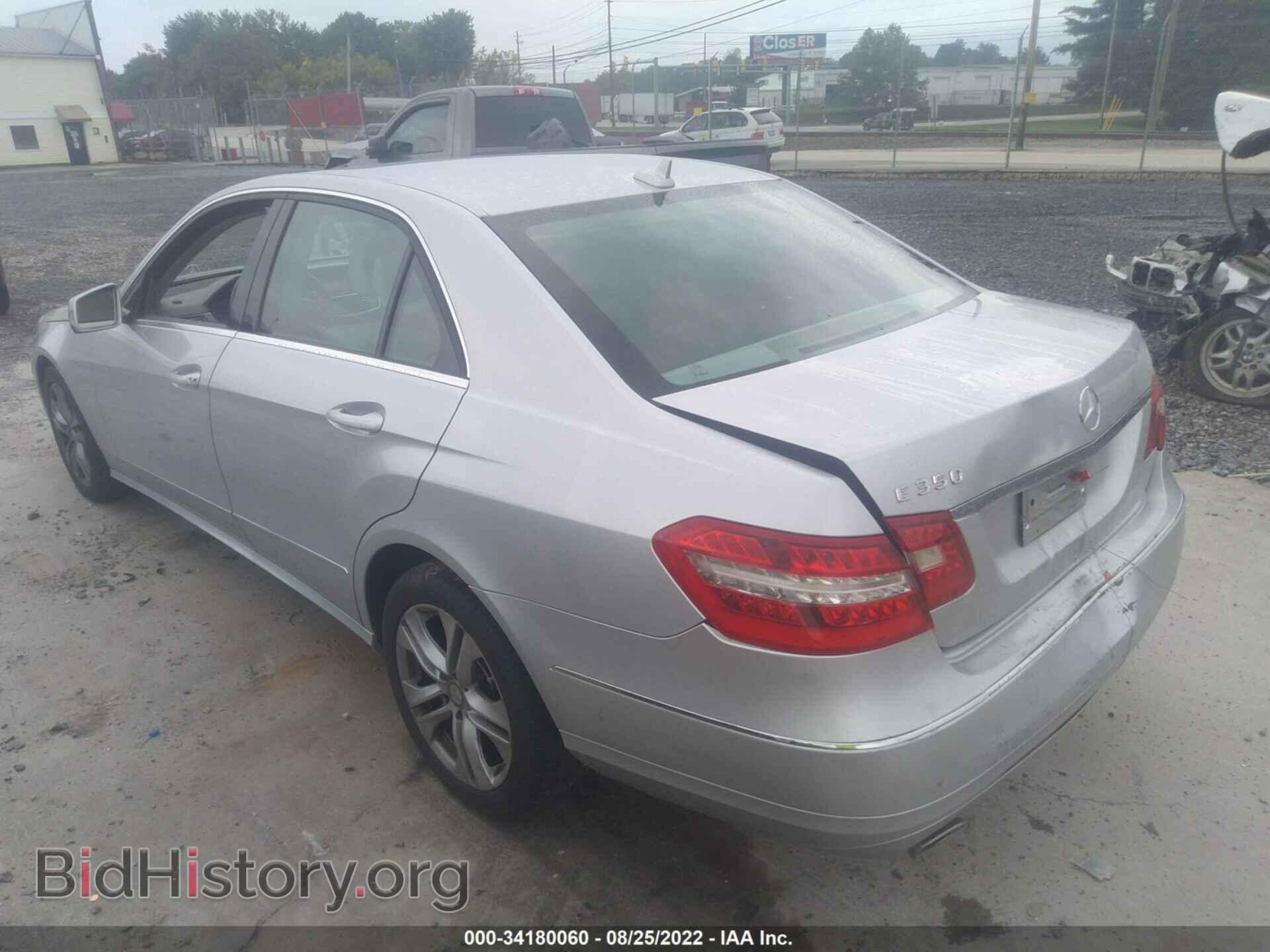 2011 MERCEDES-BENZ E-CLASS - VIN: WDDHF5GB2BA287639 - Фото 3