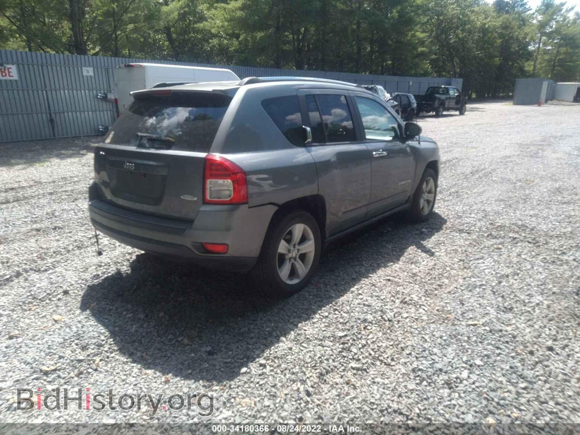 2011 JEEP COMPASS - VIN: 1J4NF1FB8BD218986 - Photo 4