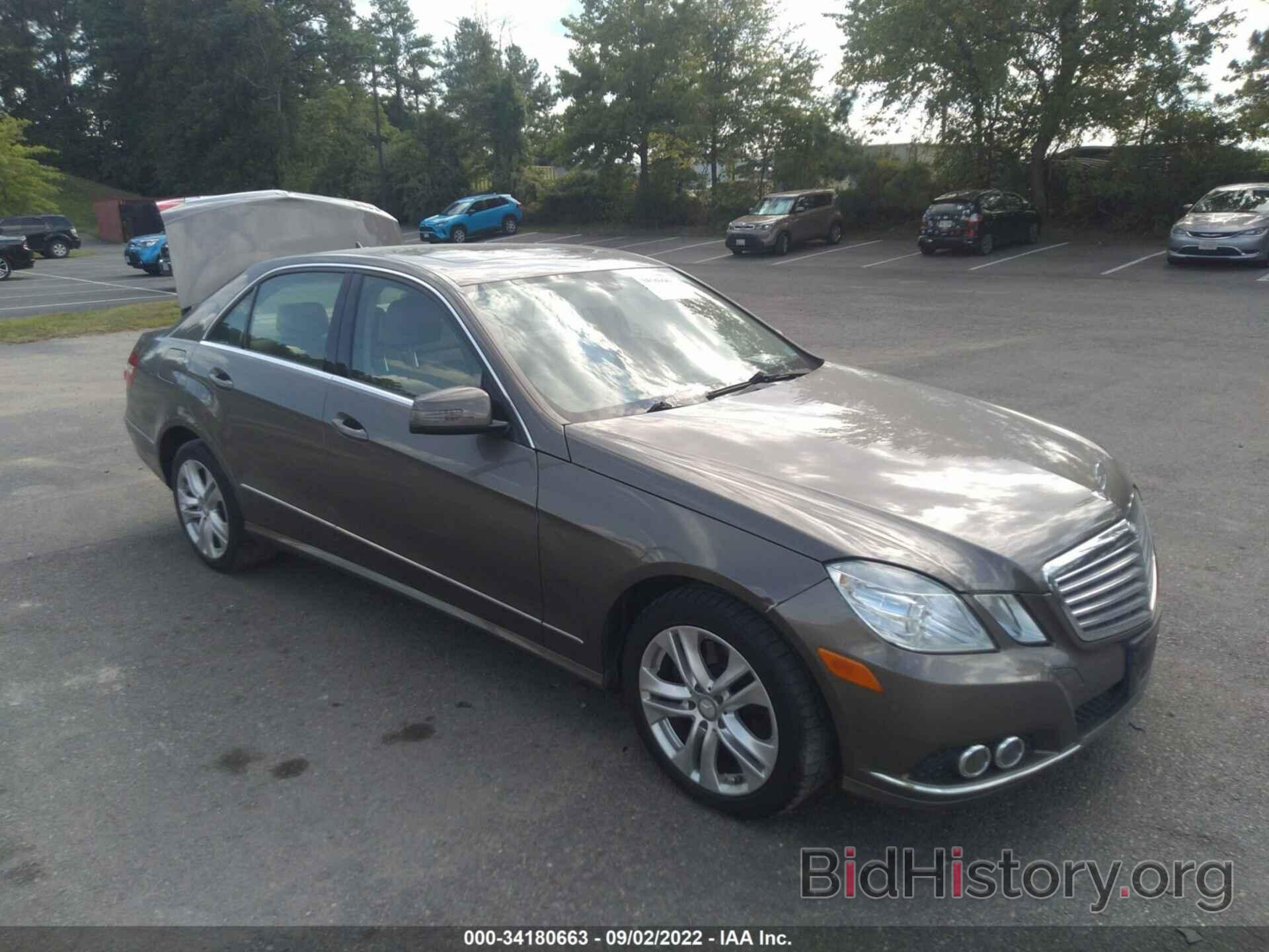 Фотография WDDHF5GB7AA175403 - MERCEDES-BENZ E-CLASS 2010