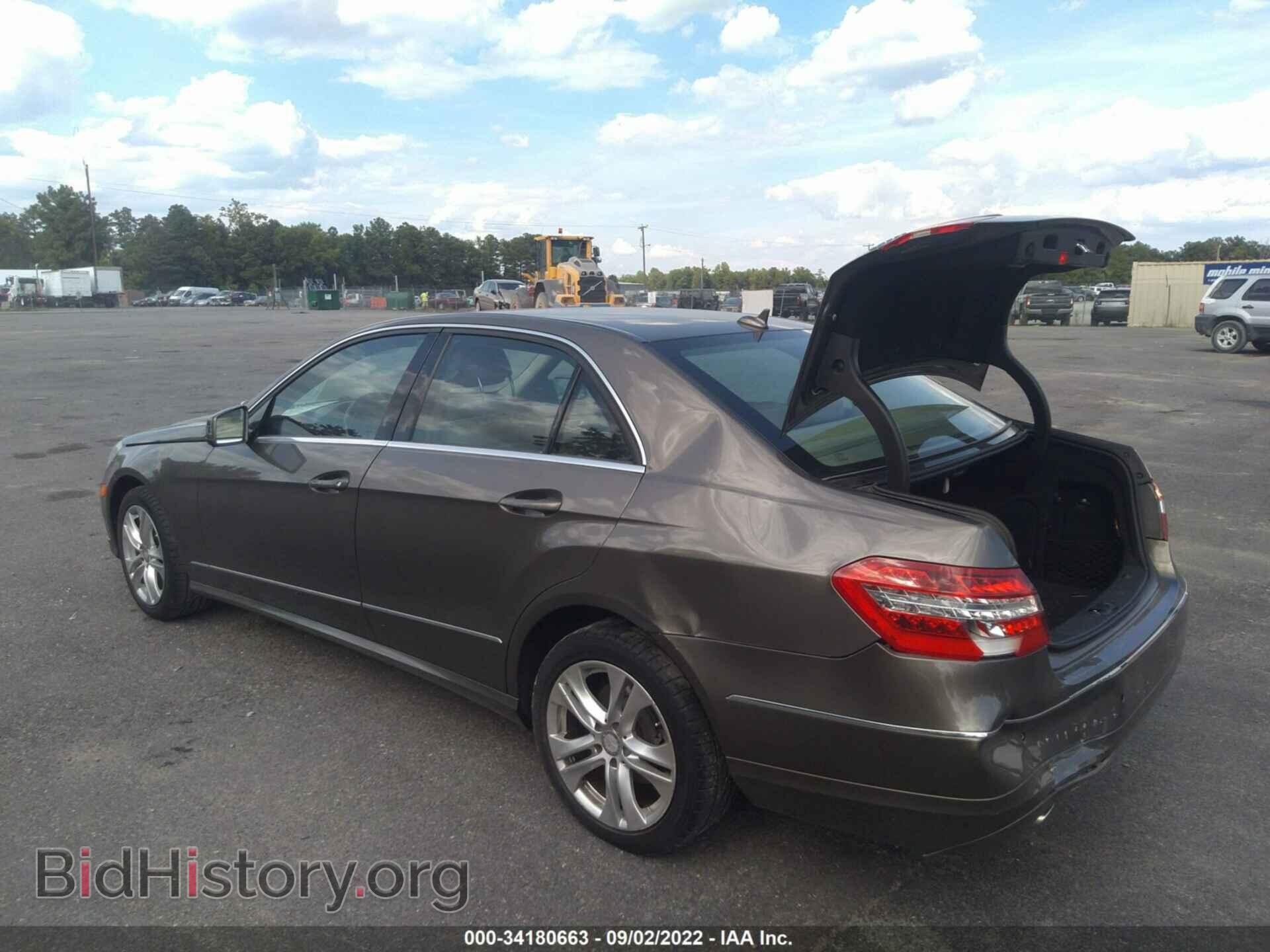 2010 MERCEDES-BENZ E-CLASS - VIN: WDDHF5GB7AA175403 - Фото 3
