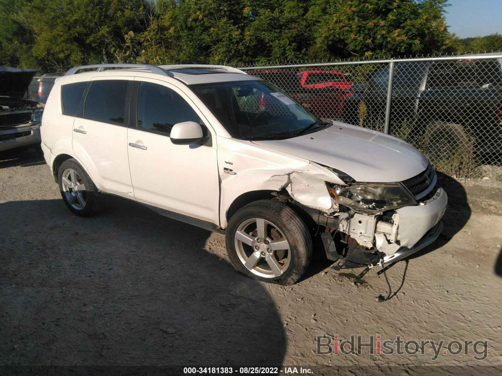 Photo JA4MT41X68Z011596 - MITSUBISHI OUTLANDER 2008