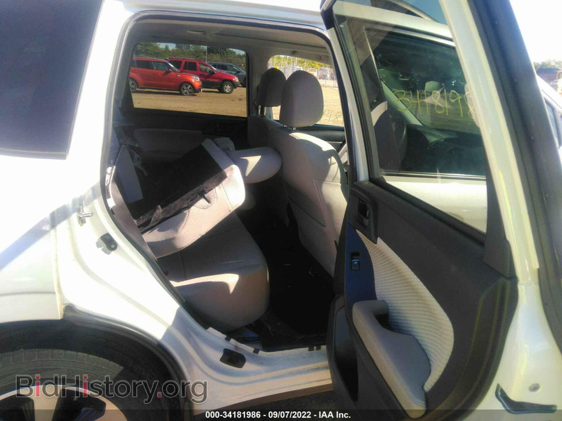 2018 SUBARU FORESTER - VIN: JF2SJAGC6JH606340 - Фото 8