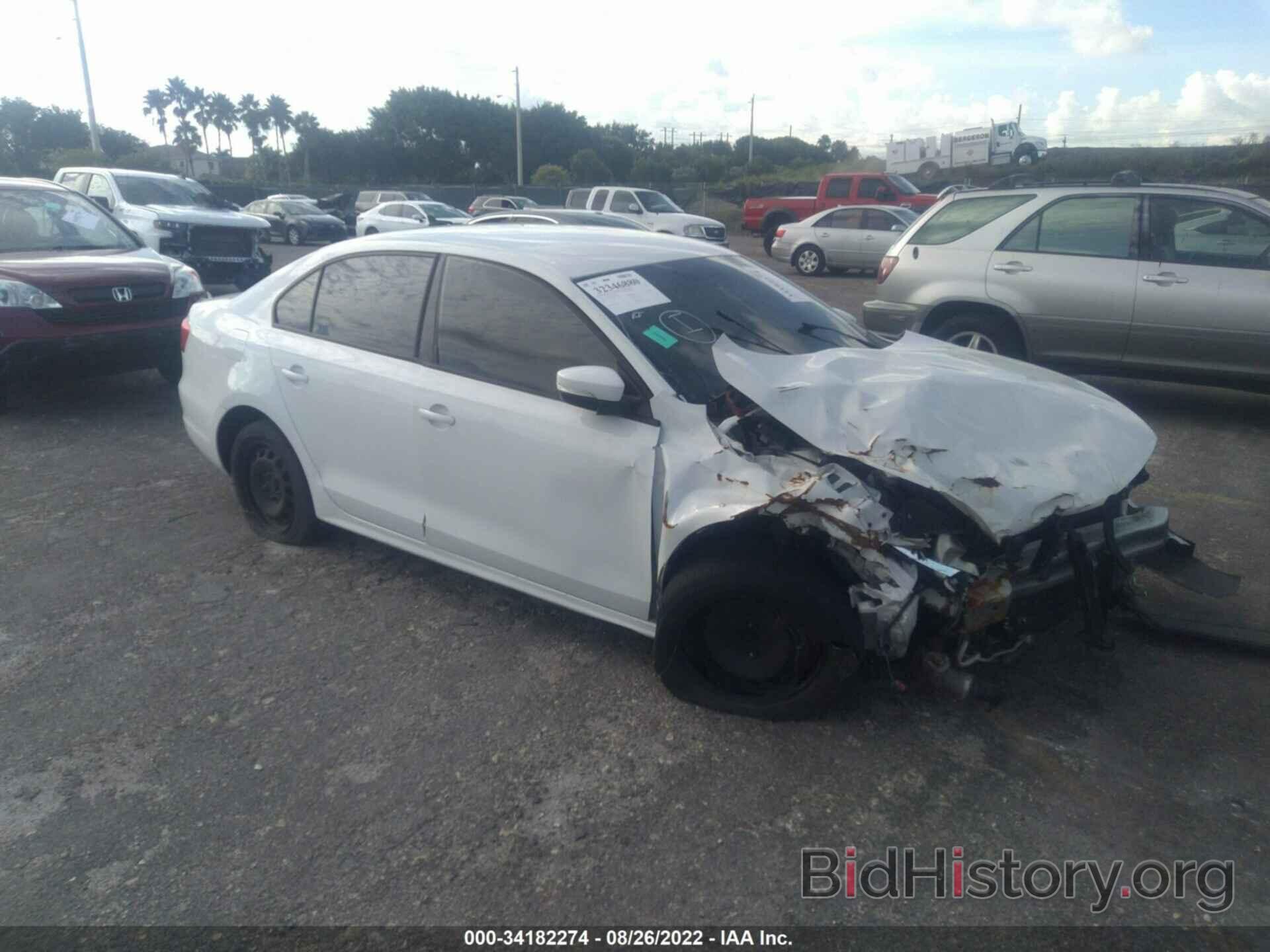 Photo 3VWD17AJ0EM306695 - VOLKSWAGEN JETTA SEDAN 2014