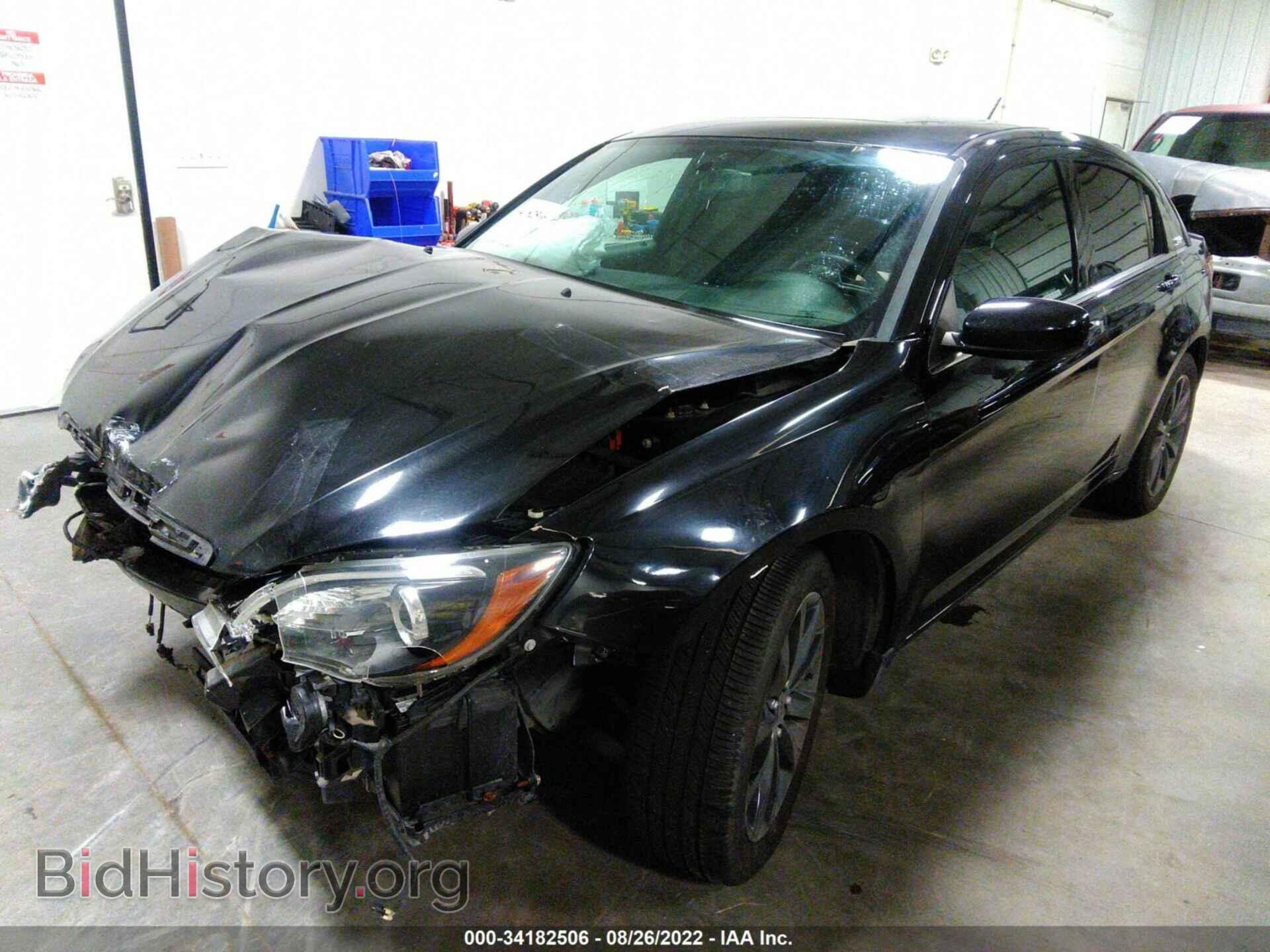 2014 CHRYSLER 200 - VIN: 1C3CCBCG5EN135840 - Фото 2