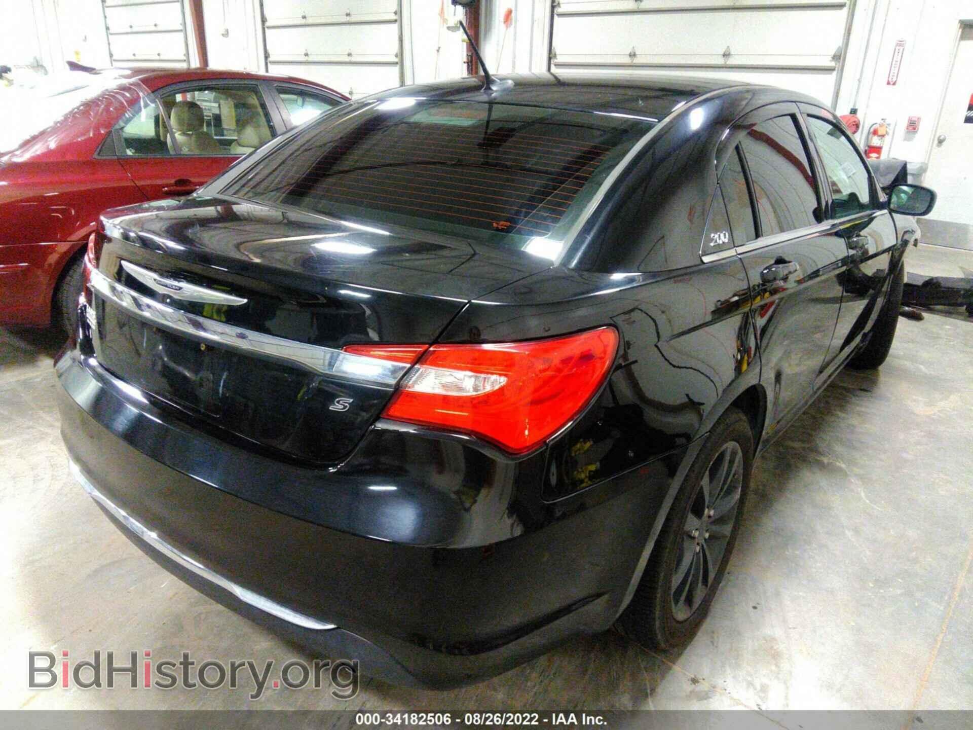 2014 CHRYSLER 200 - VIN: 1C3CCBCG5EN135840 - Фото 4