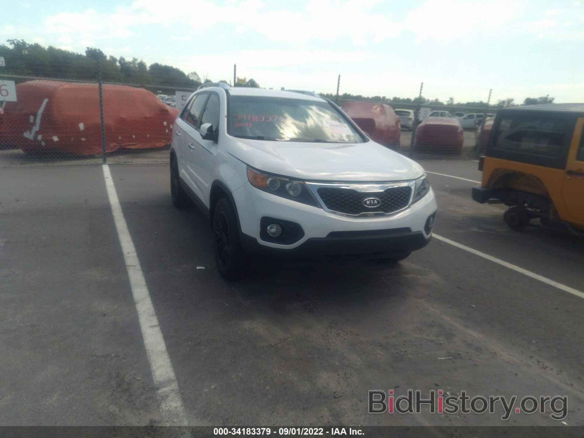 Photo 5XYKU4A24BG101219 - KIA SORENTO 2011