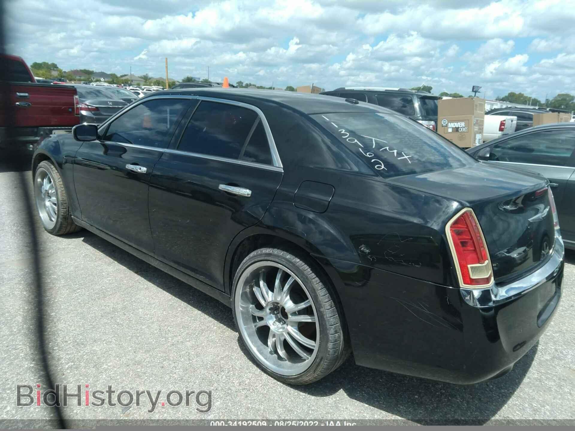 2012 CHRYSLER 300 - VIN: 2C3CCAAG4CH113962 - Фото 3