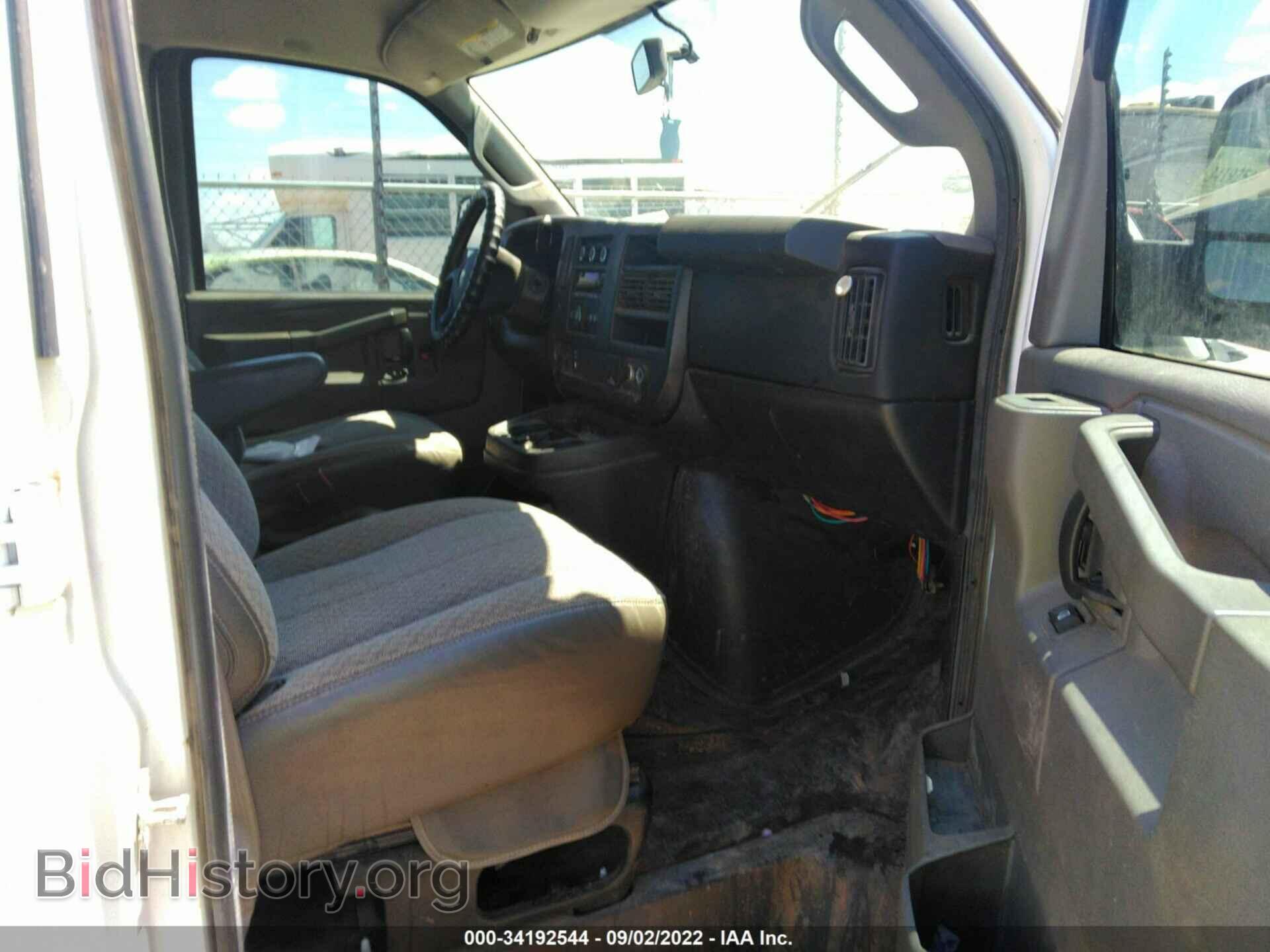2016 CHEVROLET EXPRESS CARGO VAN - VIN: 1GCWGAFF2G1124833 - Фото 5