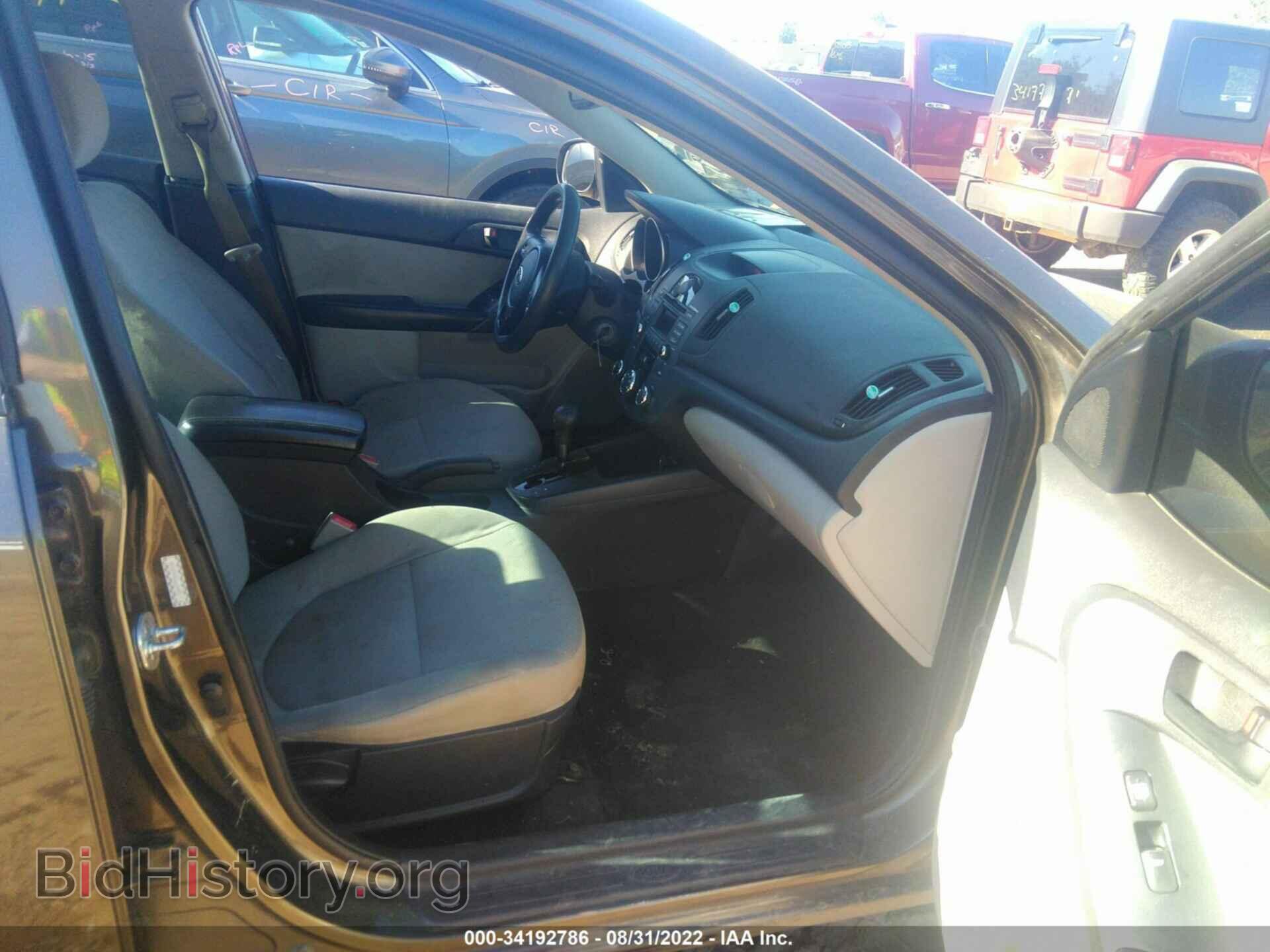 2010 KIA FORTE - VIN: KNAFU4A29A5242146 - Фото 5