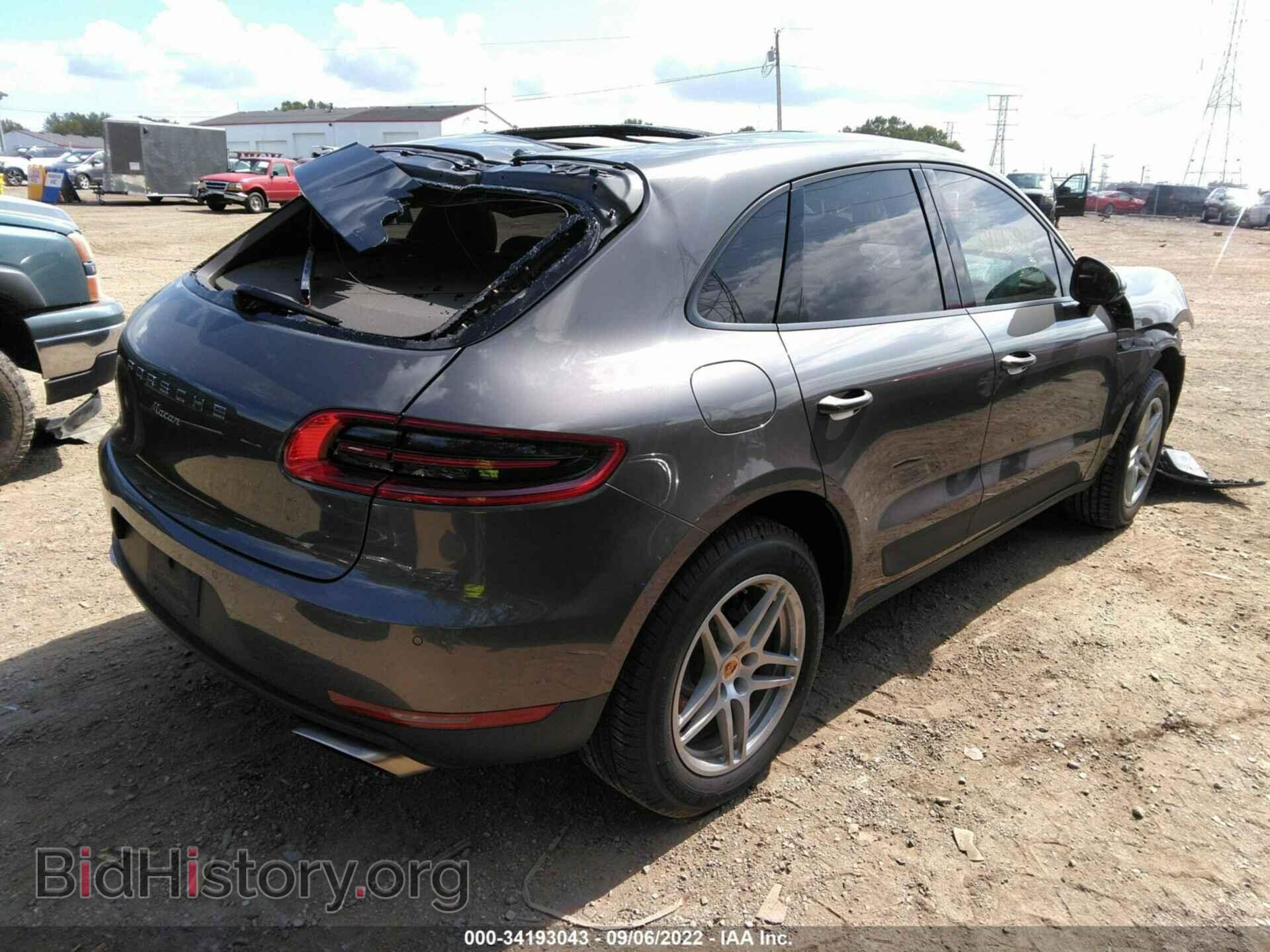 2017 PORSCHE MACAN - VIN: WP1AA2A55HLB07982 - Фото 4