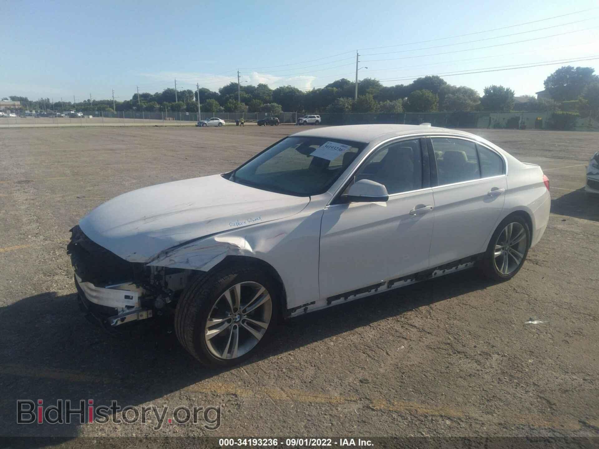 2018 BMW 3 SERIES - VIN: WBA8B9C52JEE82936 - Фото 2