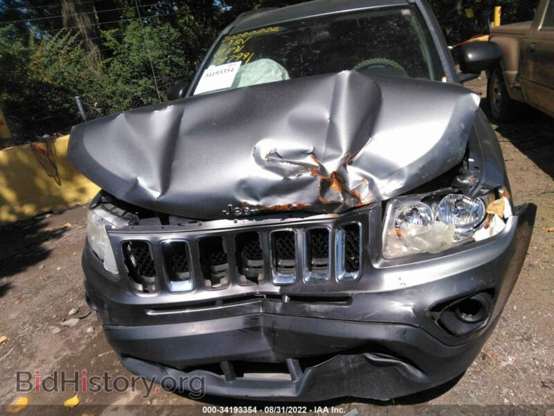 2011 Jeep COMPASS (VIN 1J4NT1FA5BD287991) — фото 6 из 10