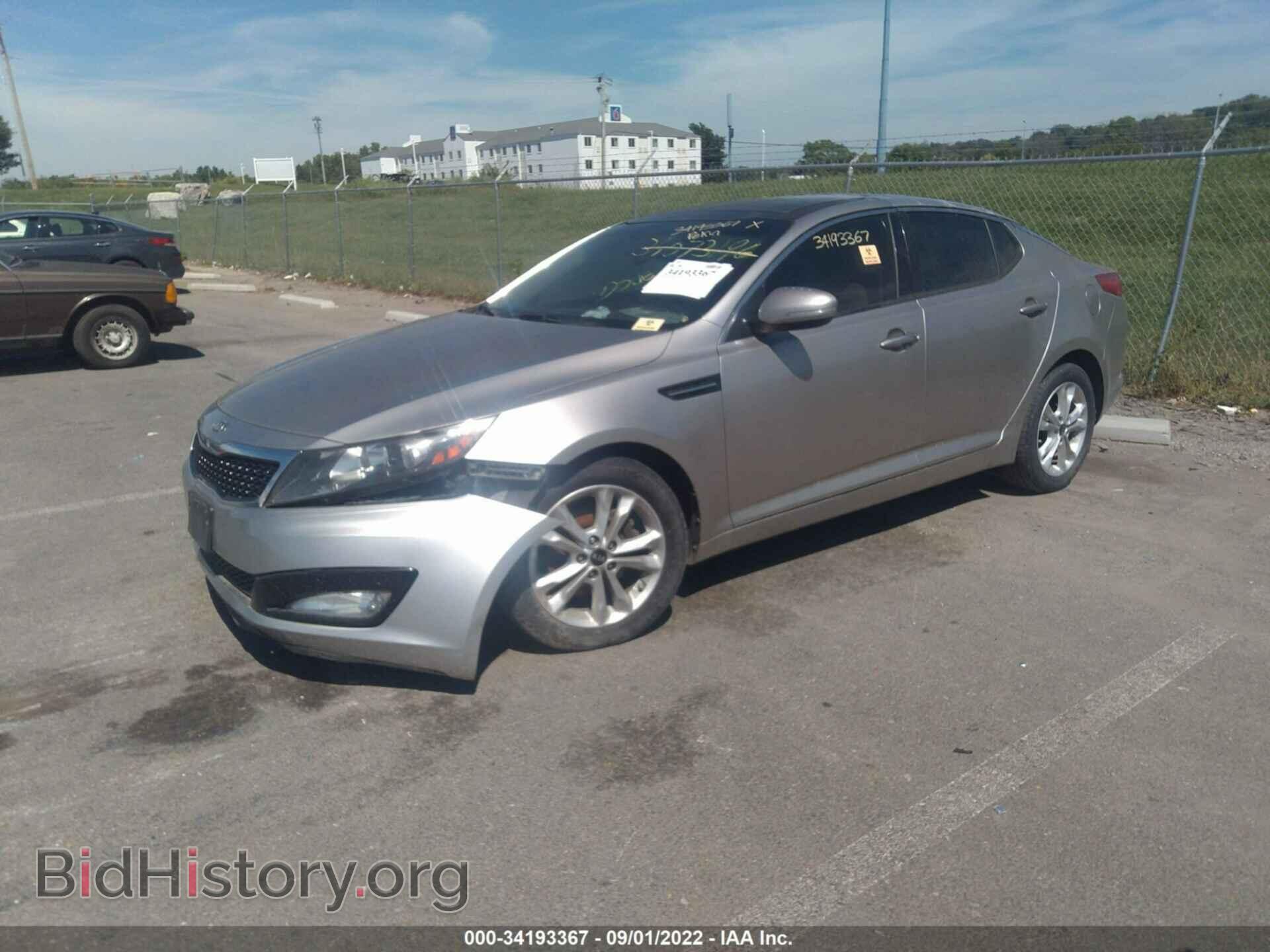 2011 KIA OPTIMA - VIN: KNAGN4A75B5185975 - Фото 2