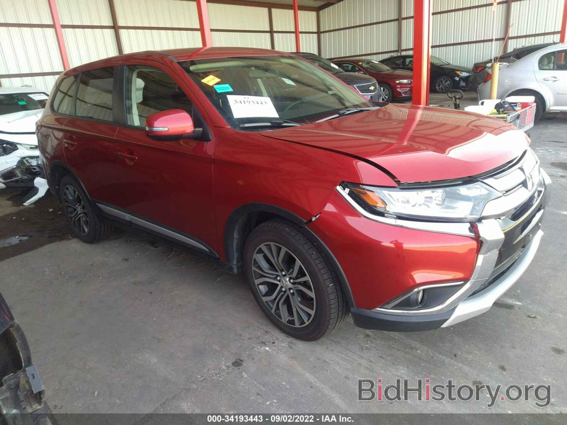 Photo JA4AZ3A39HZ020222 - MITSUBISHI OUTLANDER 2017