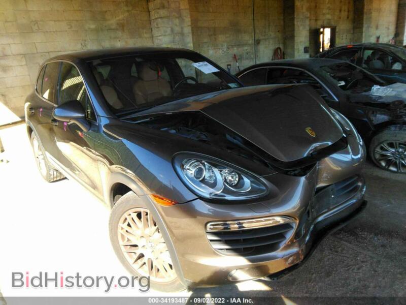 2011 Porsche CAYENNE S Hybrid (VIN WP1AE2A23BLA93260) — photo 1 of 11, IAAI, damage: all over
