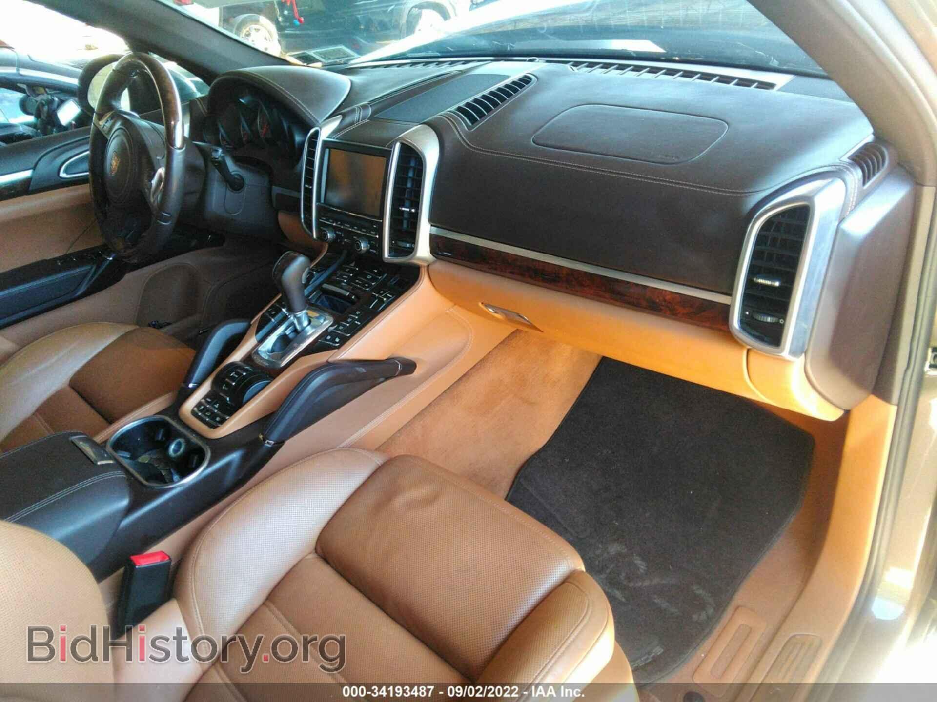 2011 PORSCHE CAYENNE - VIN: WP1AE2A23BLA93260 - Фото 5