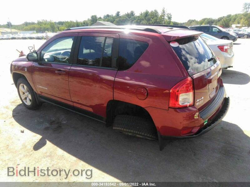 2012 Jeep COMPASS (VIN 1C4NJDEB8CD584150) — photo 3 of 11