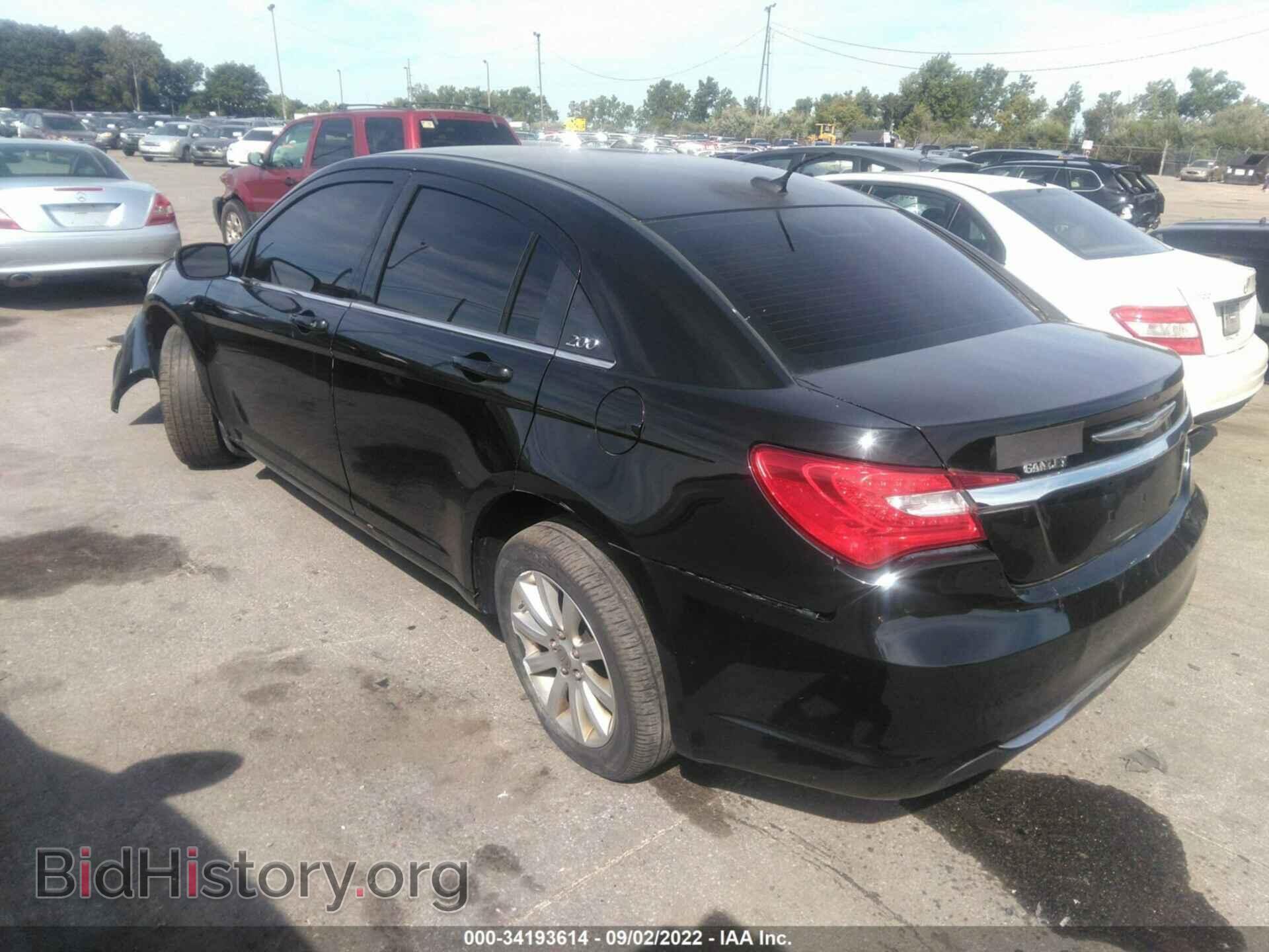 2013 CHRYSLER 200 - VIN: 1C3CCBBB8DN674084 - Фото 3