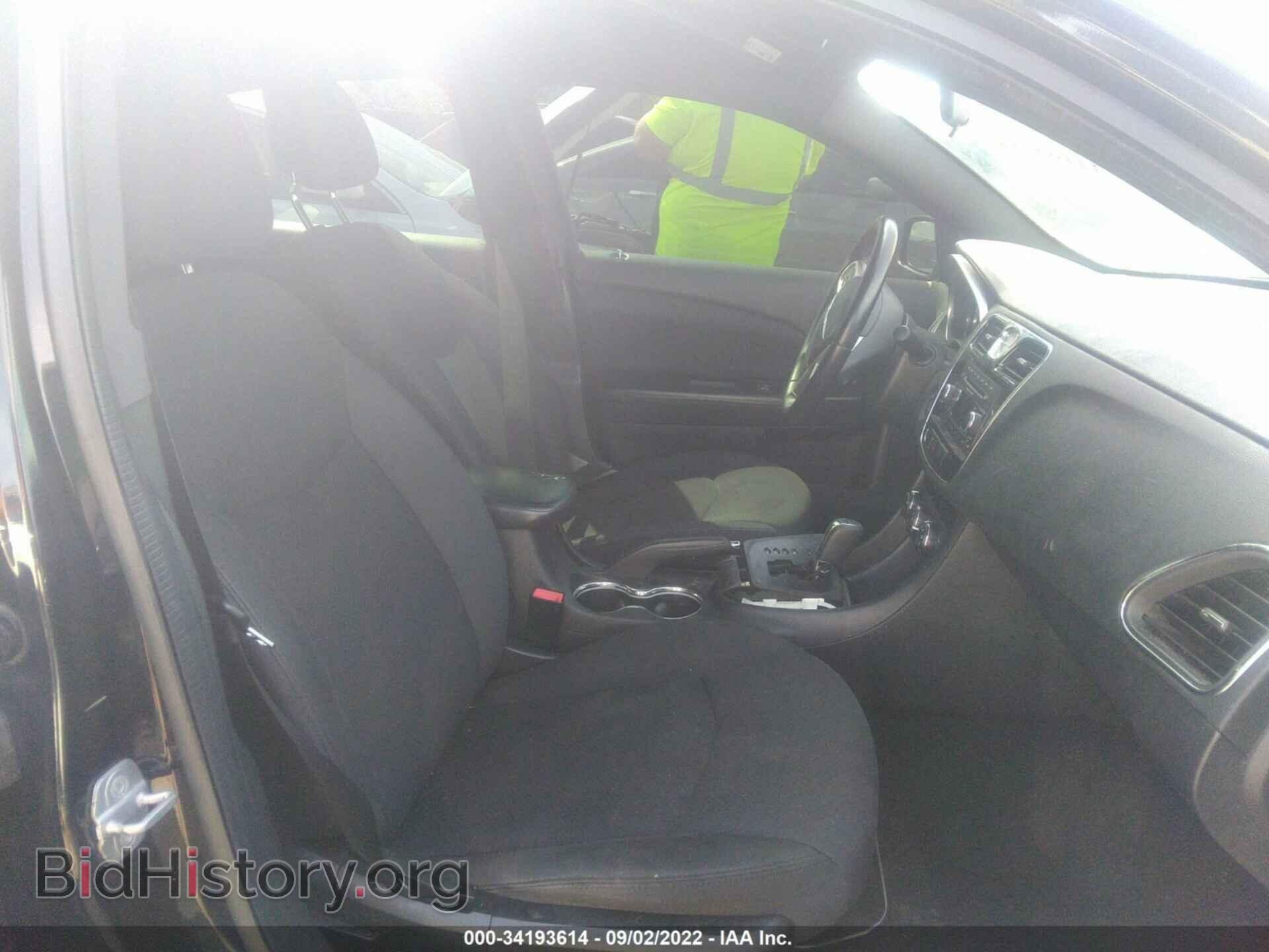 2013 CHRYSLER 200 - VIN: 1C3CCBBB8DN674084 - Фото 5