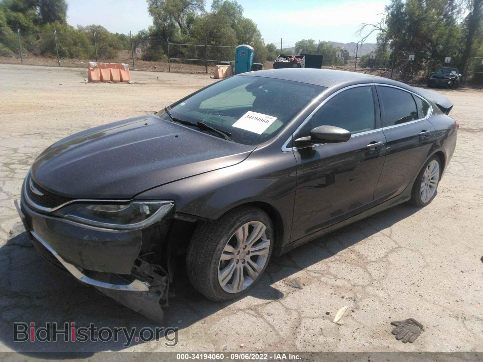 2015 CHRYSLER 200 - VIN: 1C3CCCAB5FN755358 - Фото 2