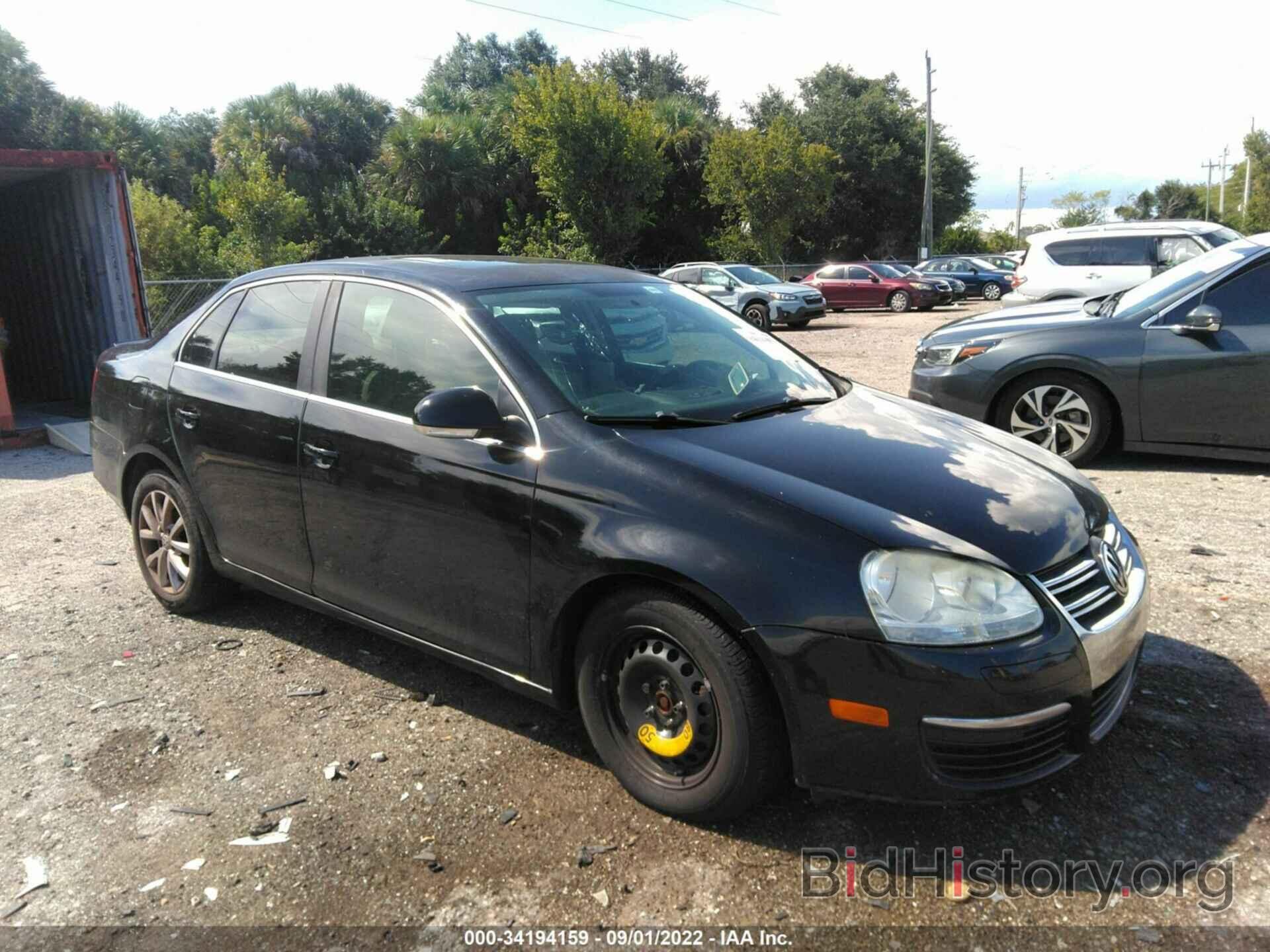 Photo 3VWRX7AJ5AM058961 - VOLKSWAGEN JETTA SEDAN 2010