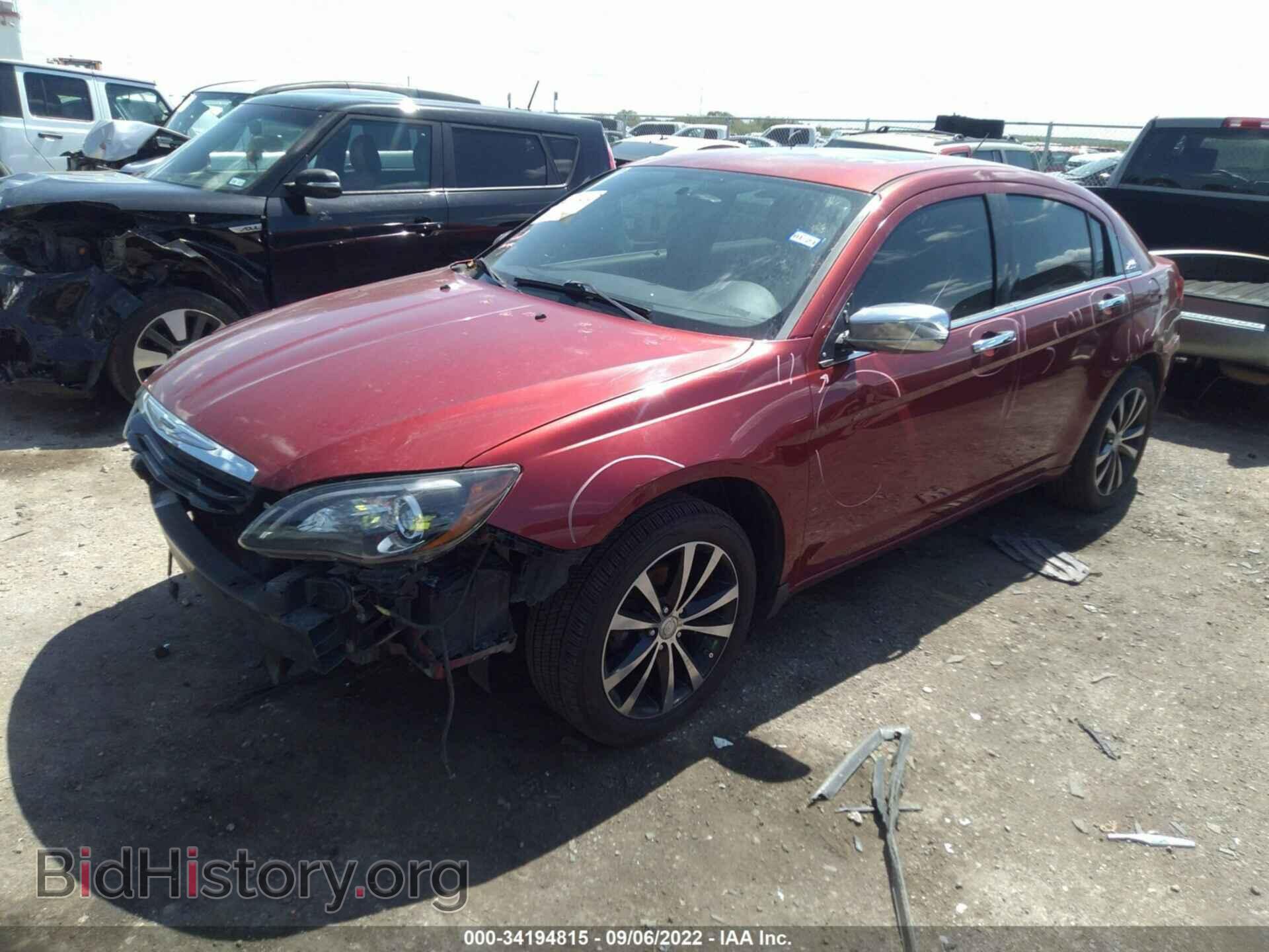 2013 CHRYSLER 200 - VIN: 1C3CCBBB0DN558281 - Фото 2
