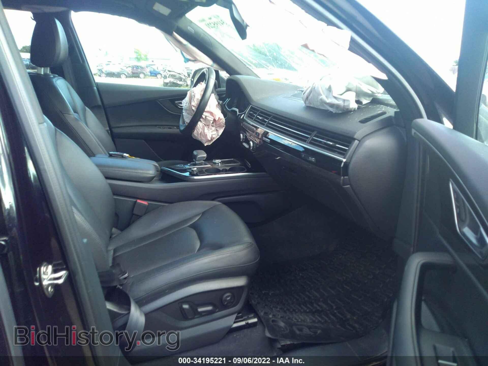 2018 AUDI Q7 - VIN: WA1LAAF7XJD042202 - Фото 5