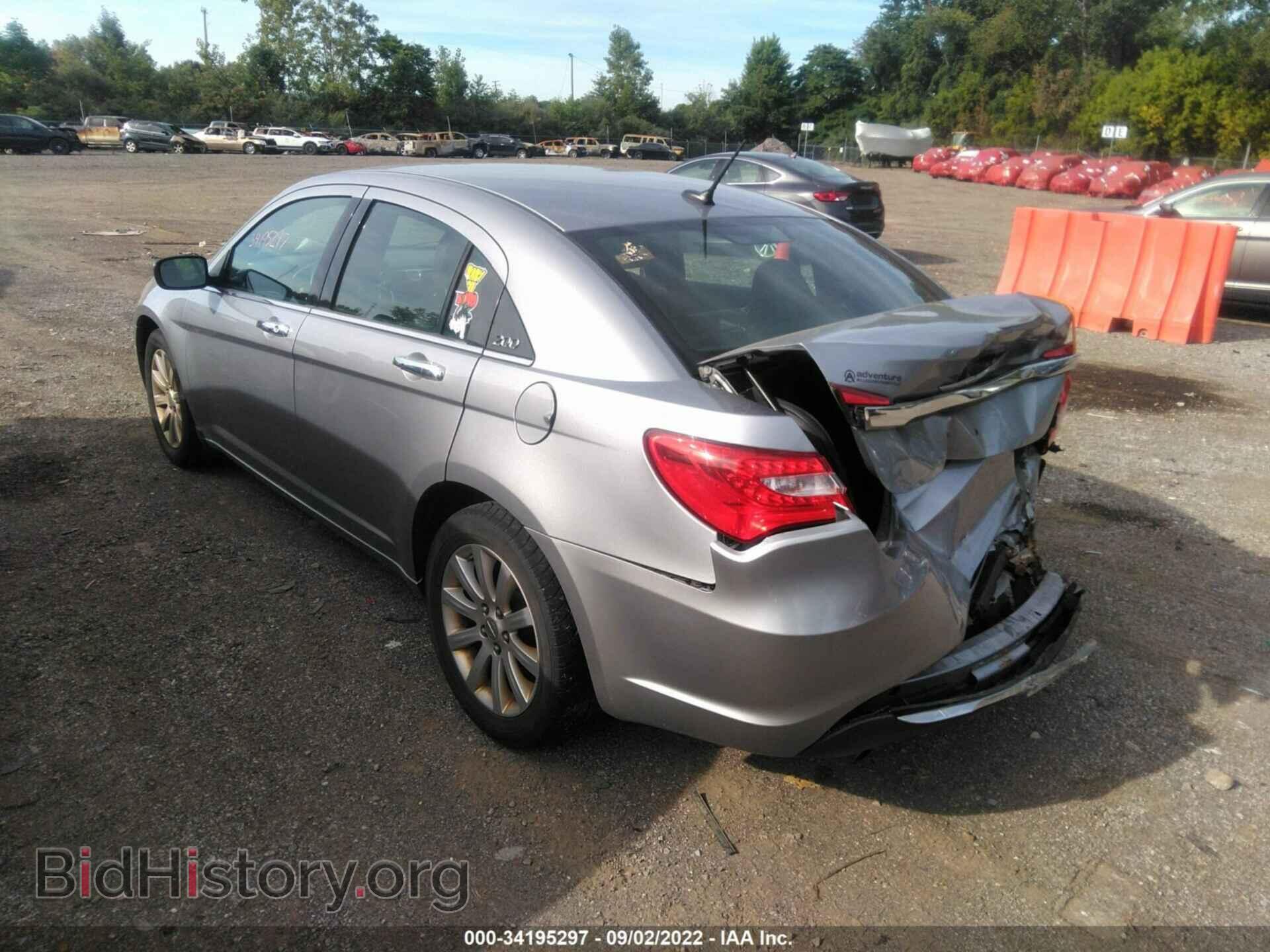 2013 CHRYSLER 200 - VIN: 1C3CCBCG2DN615302 - Photo 3