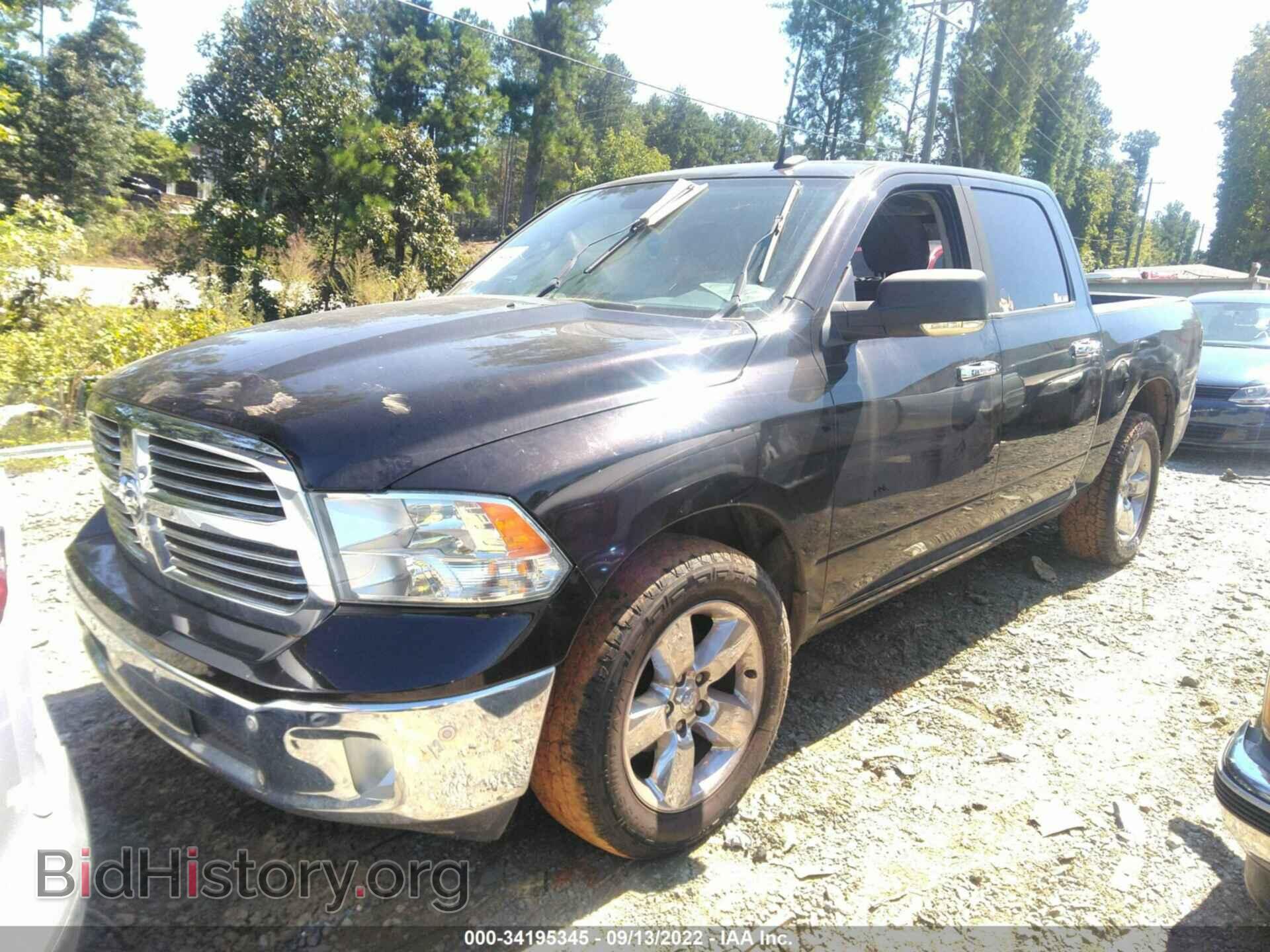2016 RAM 1500 - VIN: 3C6RR6LT1GG343788 - Фото 2