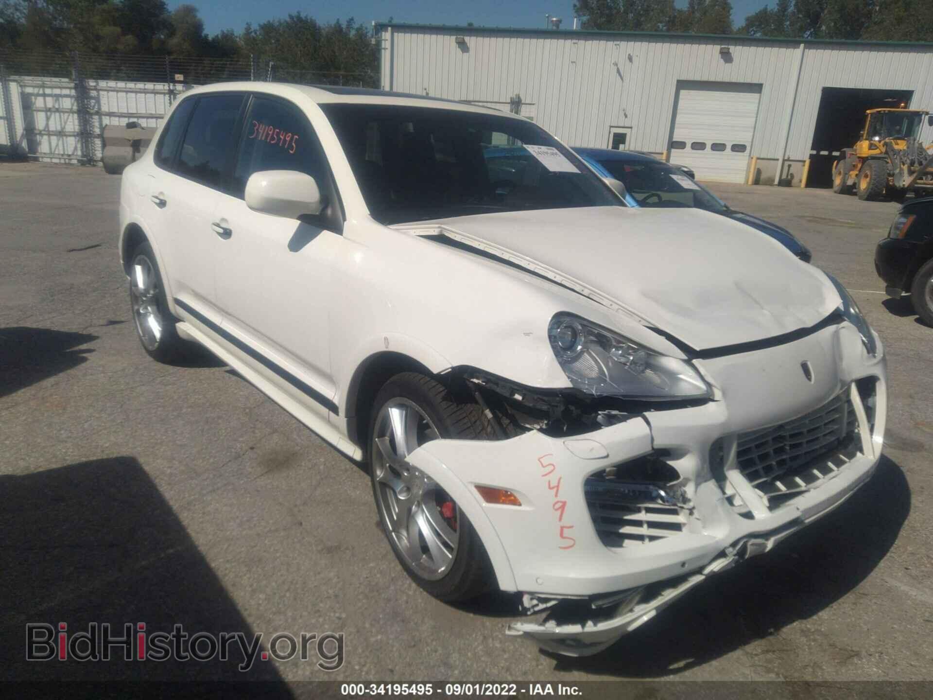 Photo WP1AD29P09LA63369 - PORSCHE CAYENNE 2009