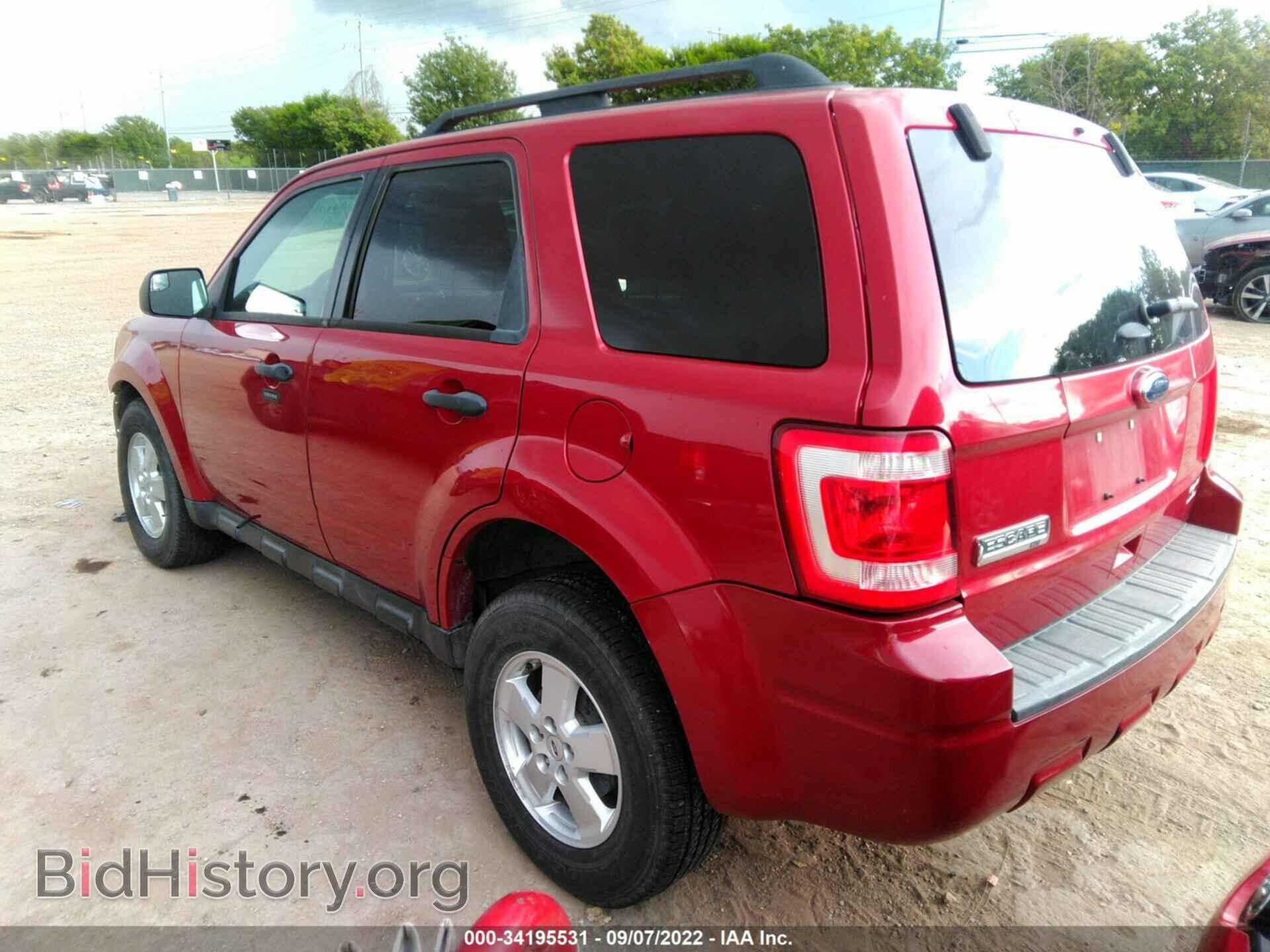 2011 FORD ESCAPE - VIN: 1FMCU0D70BKC22730 - Фото 3