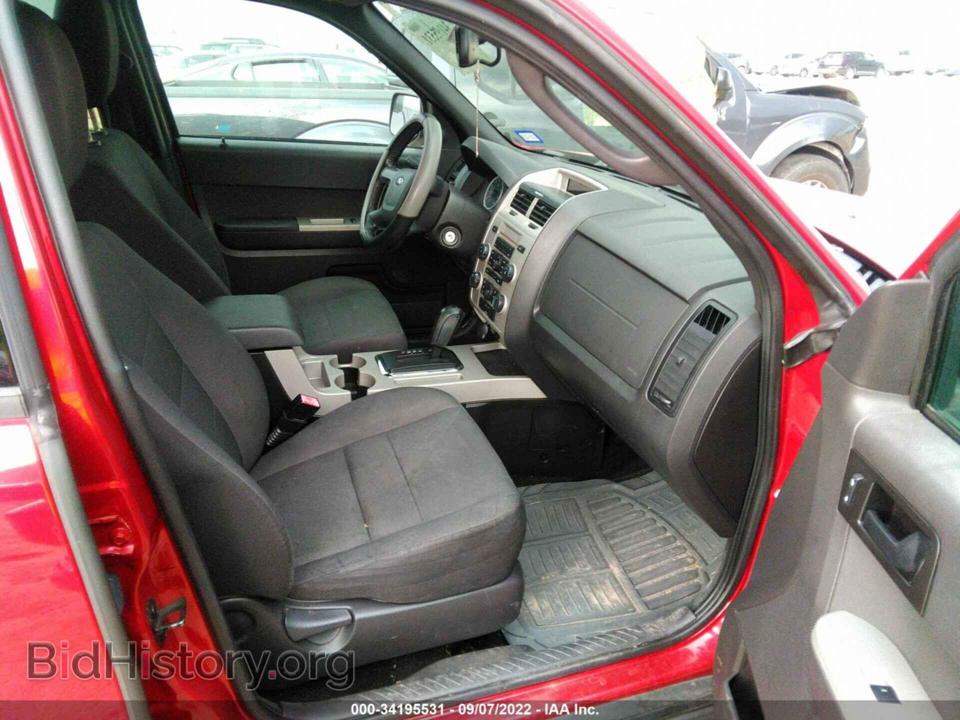 2011 FORD ESCAPE - VIN: 1FMCU0D70BKC22730 - Фото 5