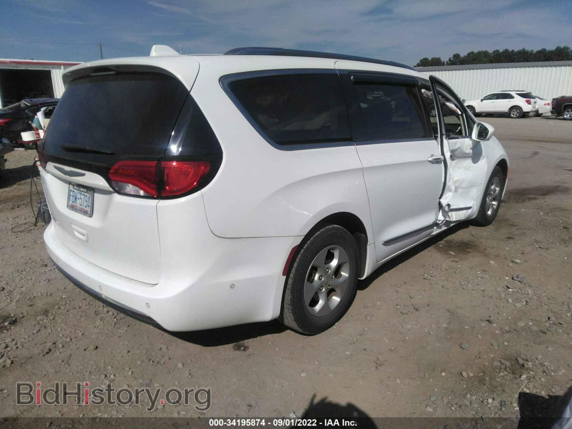 2017 CHRYSLER PACIFICA - VIN: 2C4RC1EG6HR844412 - Photo 4