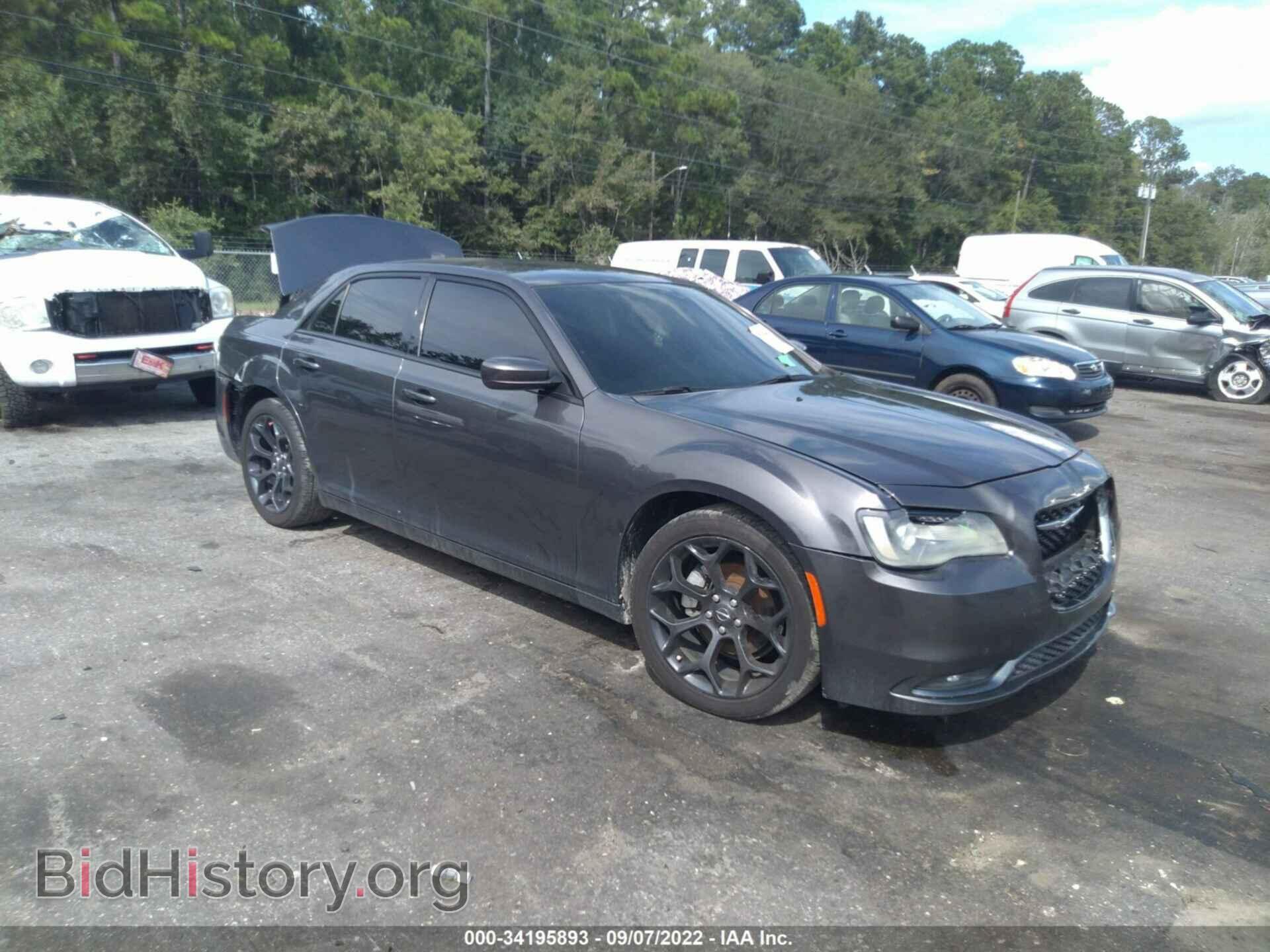 Фотография 2C3CCABG9KH566214 - CHRYSLER 300 2019
