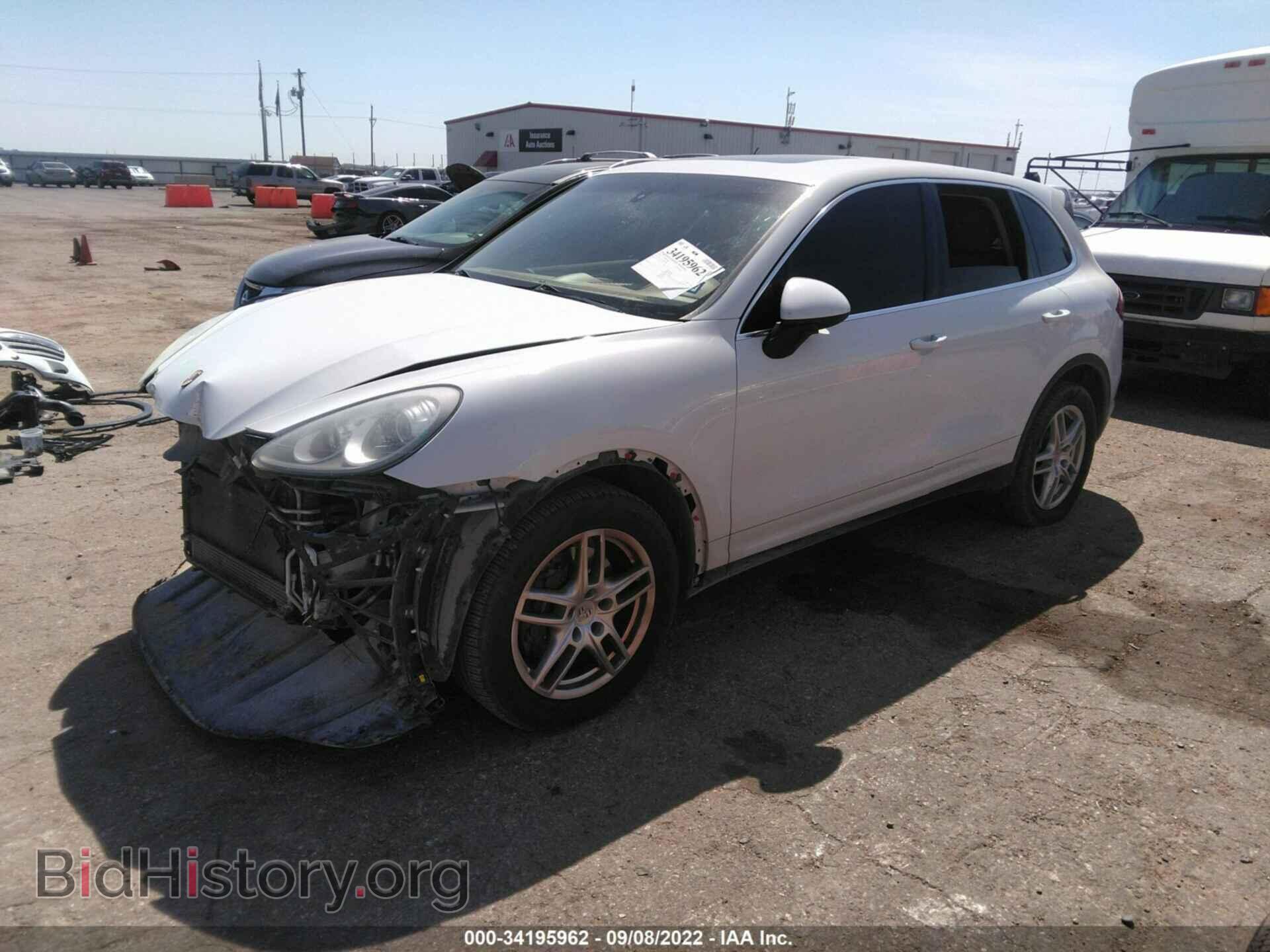 2014 PORSCHE CAYENNE - VIN: WP1AA2A27ELA97781 - Фото 2
