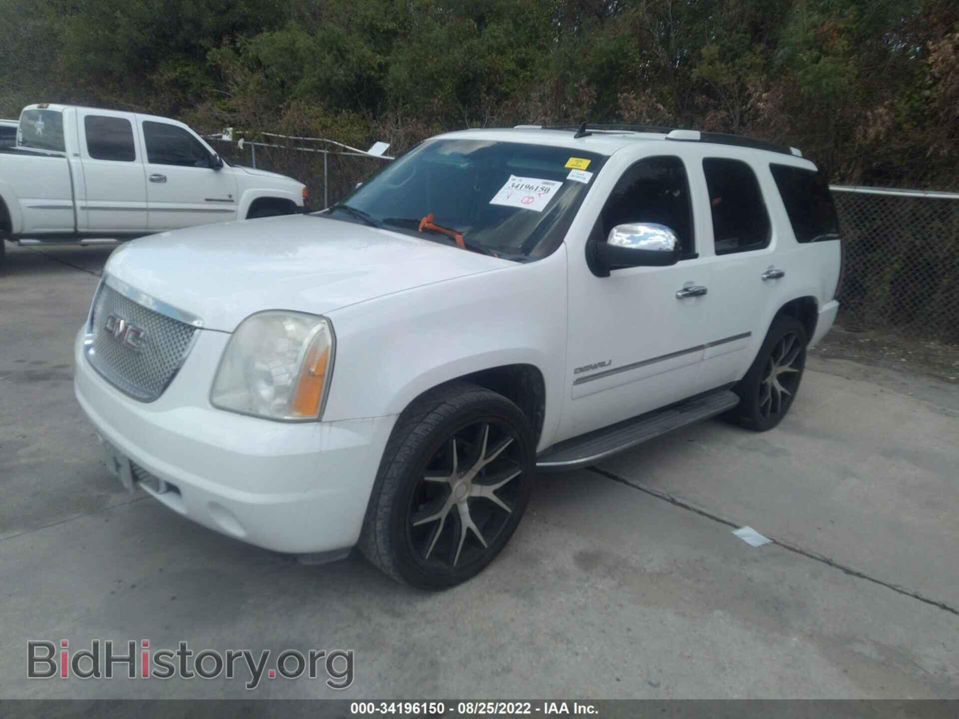 2011 GMC YUKON - VIN: 1GKS1EEF6BR397670 - Фото 2