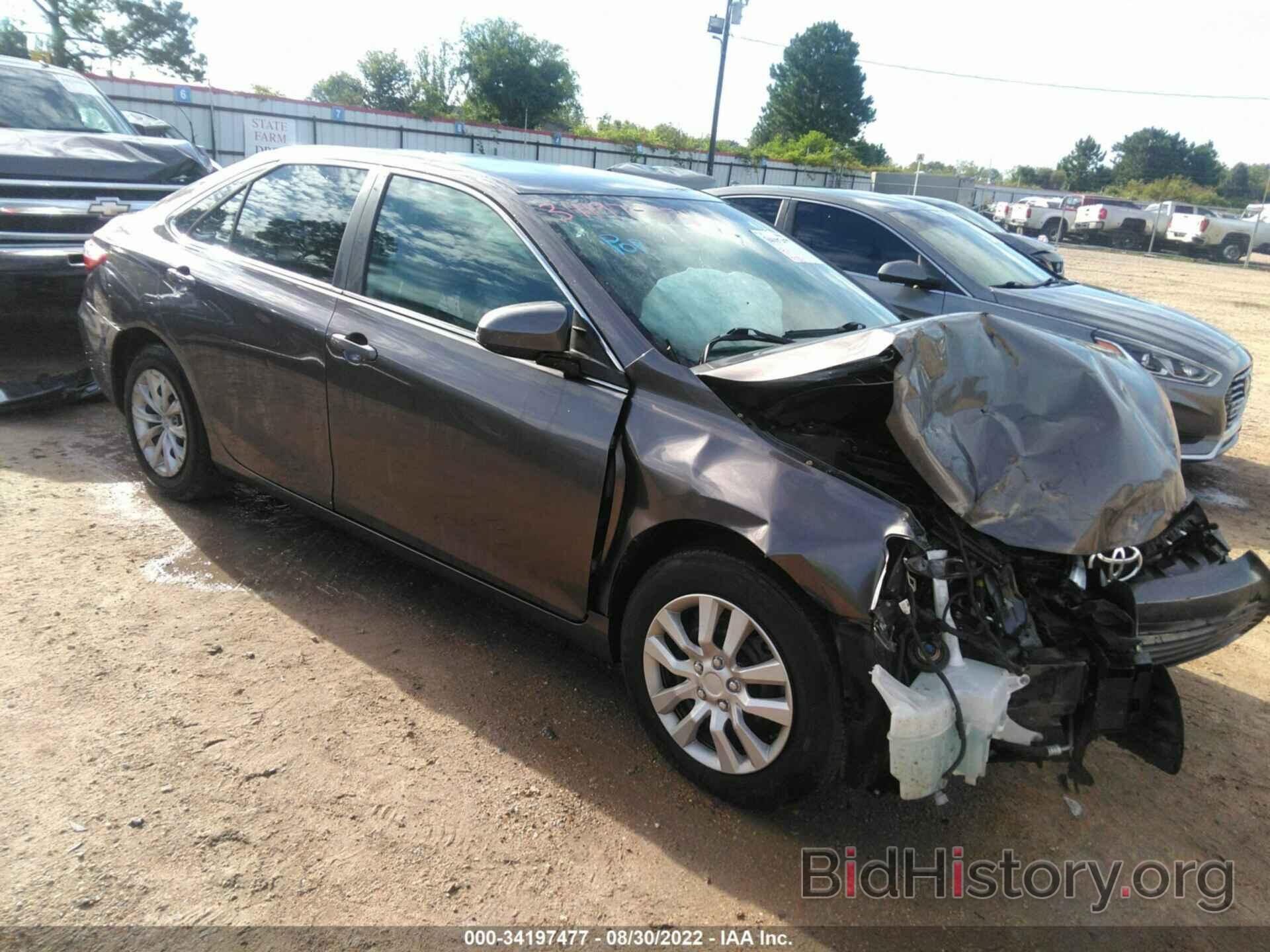 Photo 4T4BF1FK8FR488283 - TOYOTA CAMRY 2015