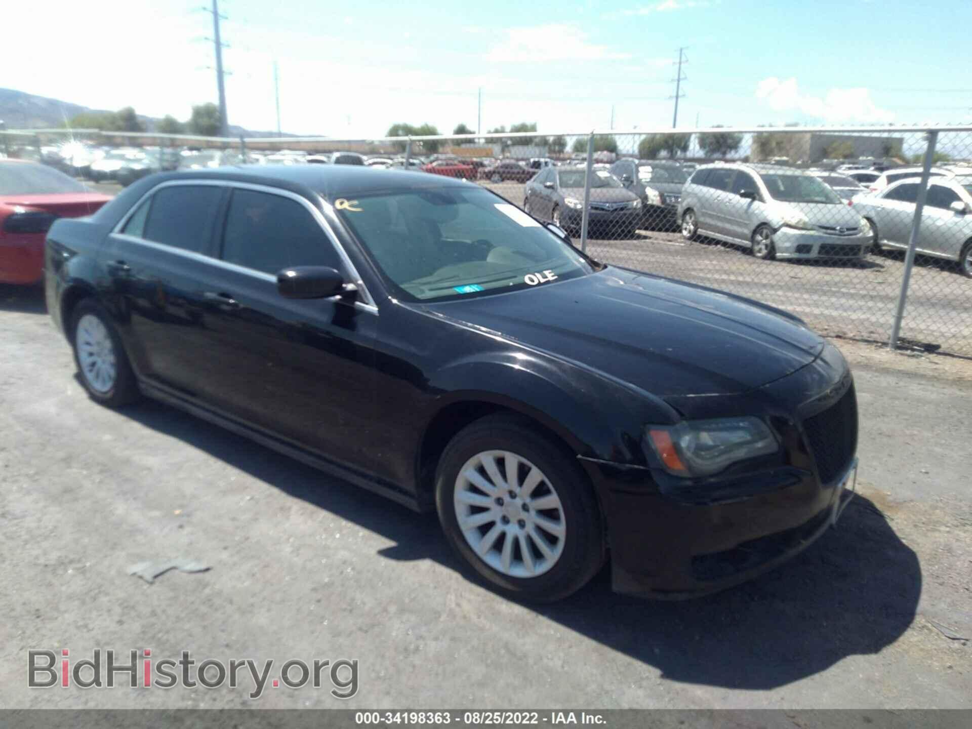 Фотография 2C3CCAAG8DH508521 - CHRYSLER 300 2013