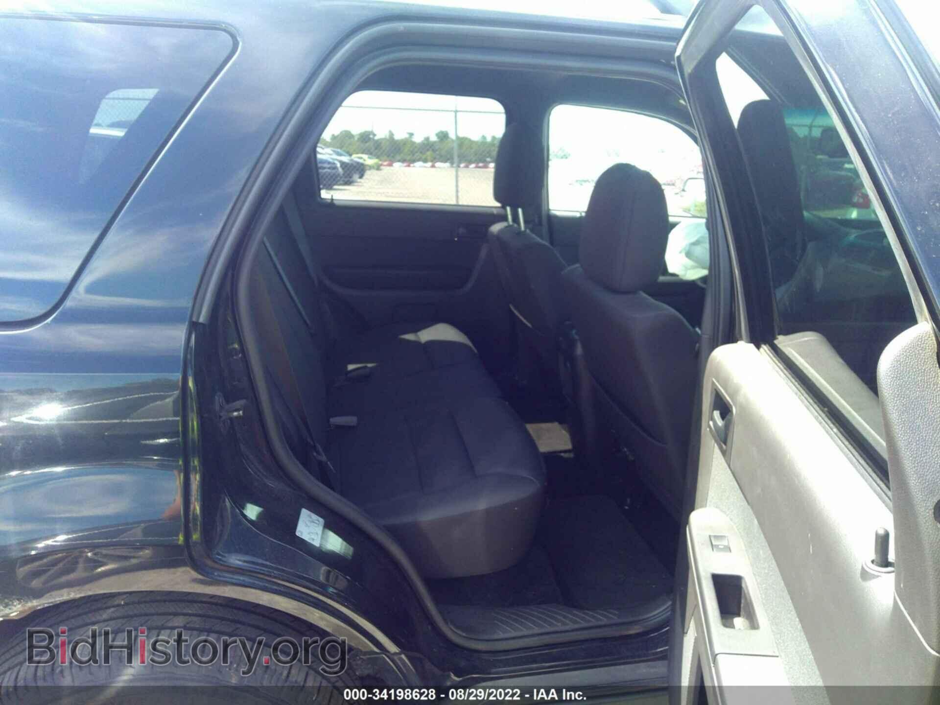 2012 FORD ESCAPE - VIN: 1FMCU0DG3CKA42286 - Фото 8