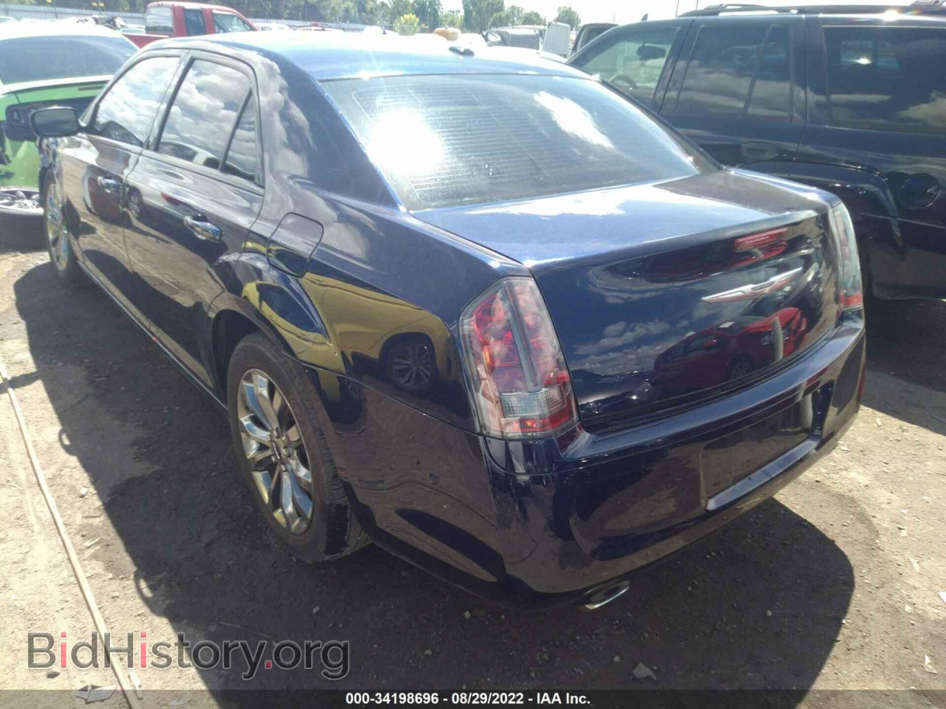 2014 CHRYSLER 300 - VIN: 2C3CCAGG0EH383961 - Фото 3