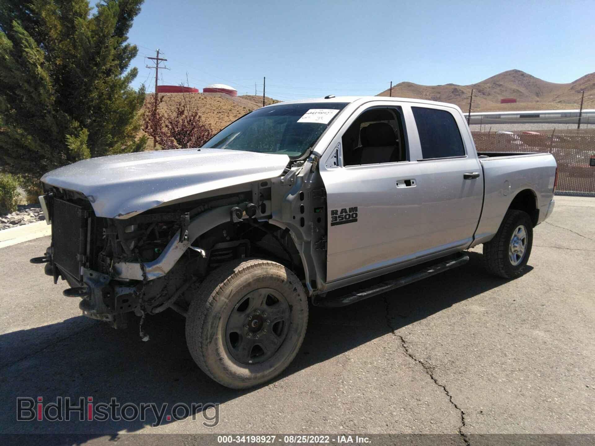 2015 RAM 3500 - VIN: 3C63R3CLXFG678051 - Фото 2