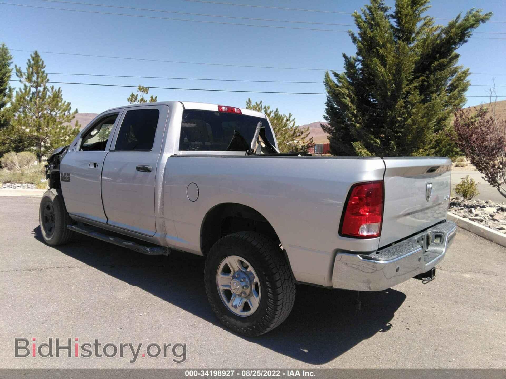 2015 RAM 3500 - VIN: 3C63R3CLXFG678051 - Фото 3