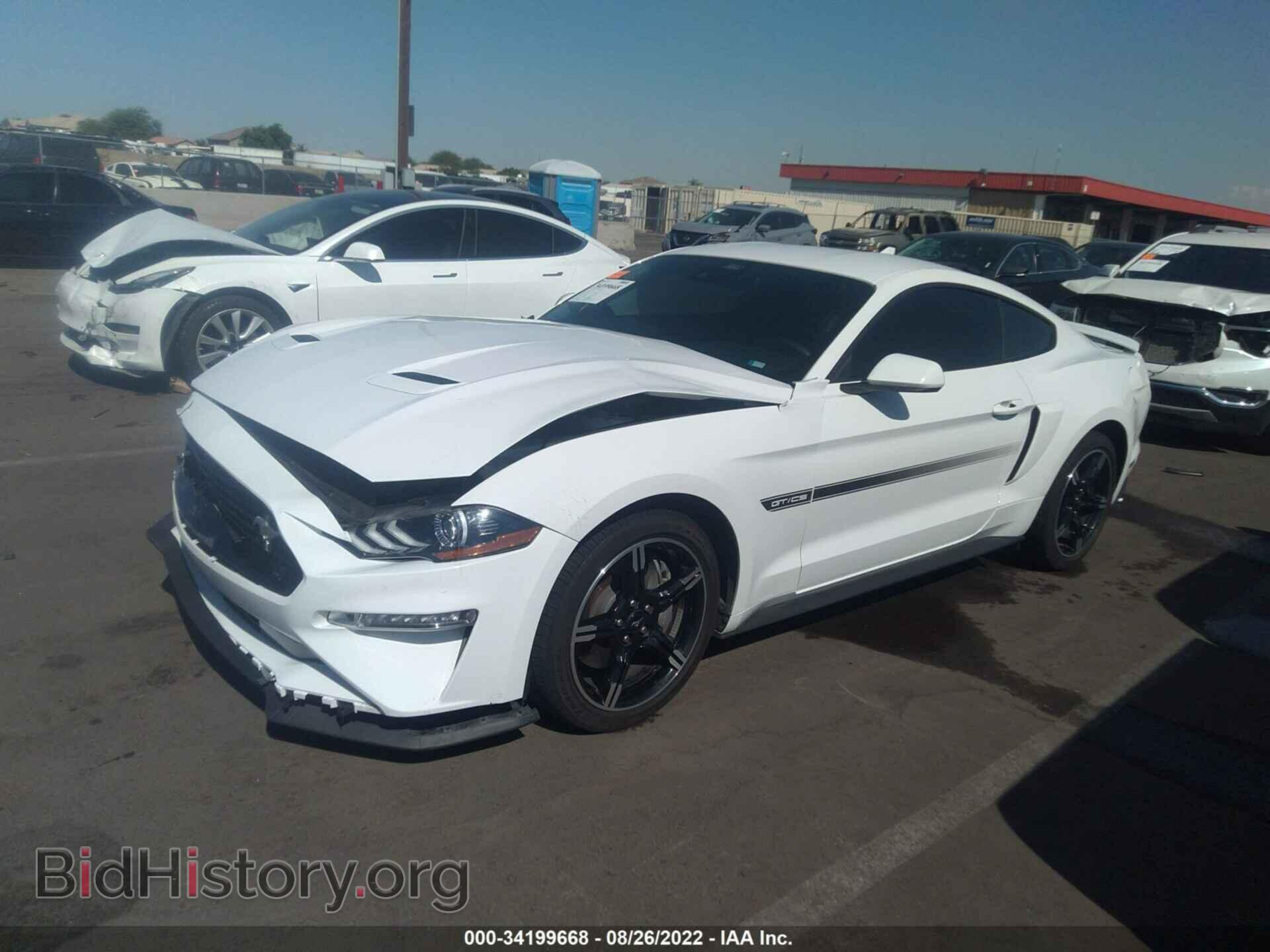 2021 FORD MUSTANG - VIN: 1FA6P8CF7M5108604 - Фото 2